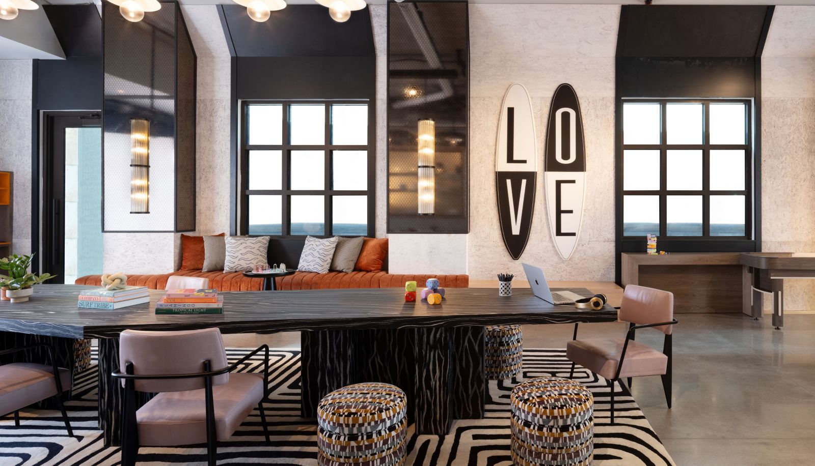 Sala - Moxy St Petersburg Downtown
