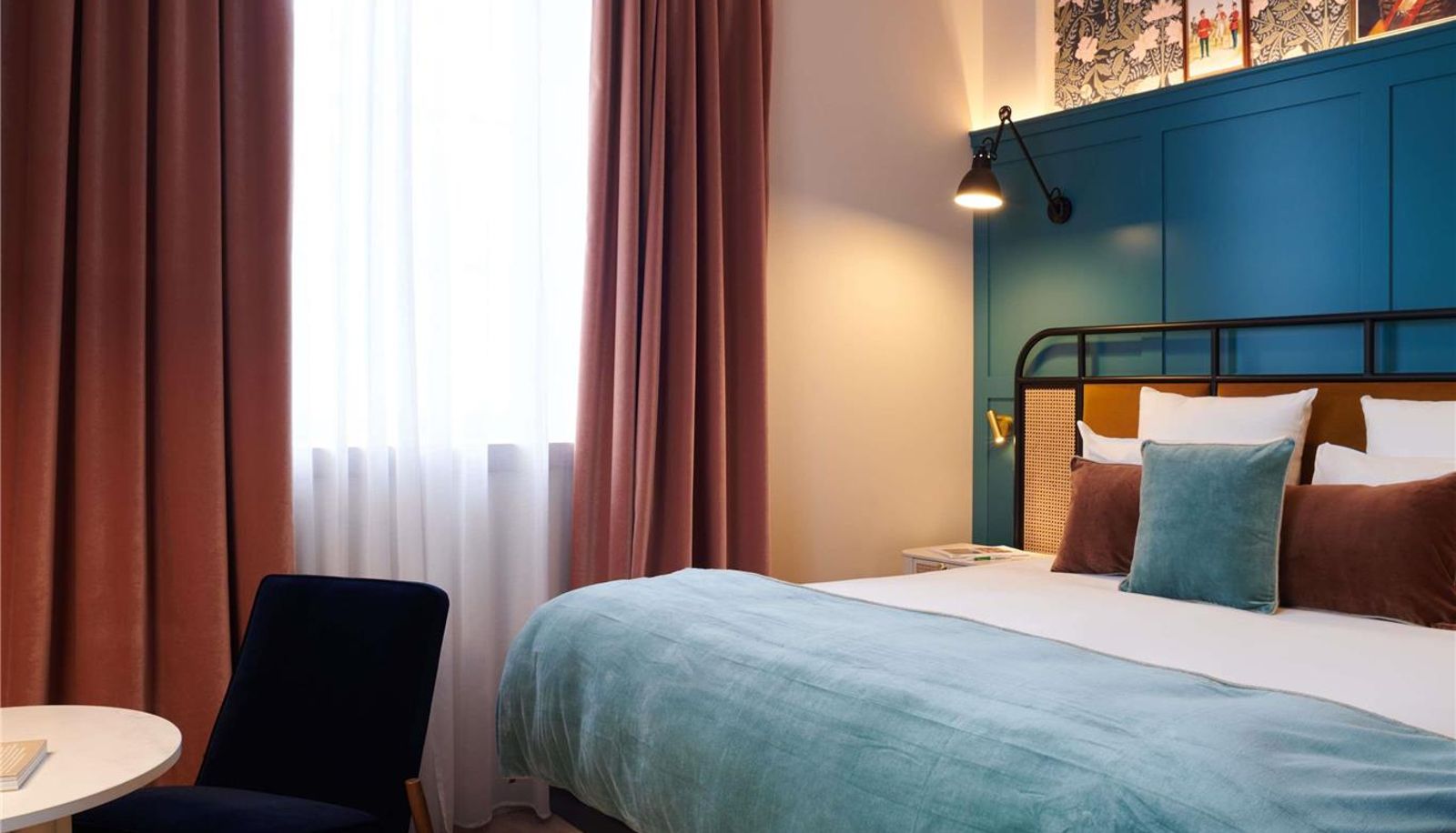 Zimmer - Square Lodge Hotel La Roche sur Yon - Handwritten Collection