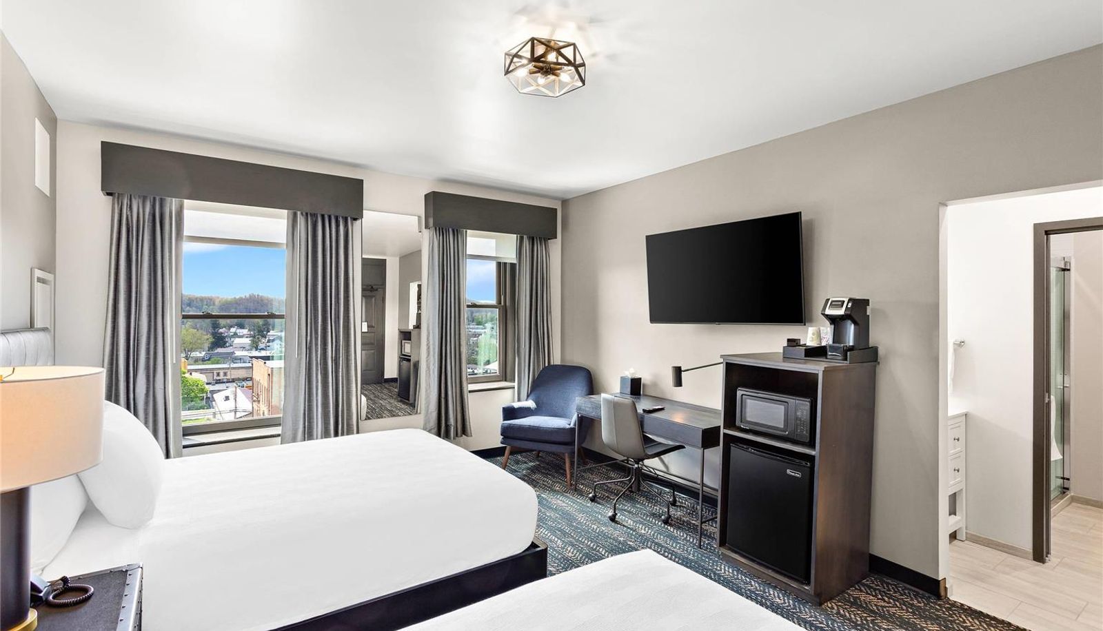 Room - Tygart Hotel an Ascend Collection Hotel