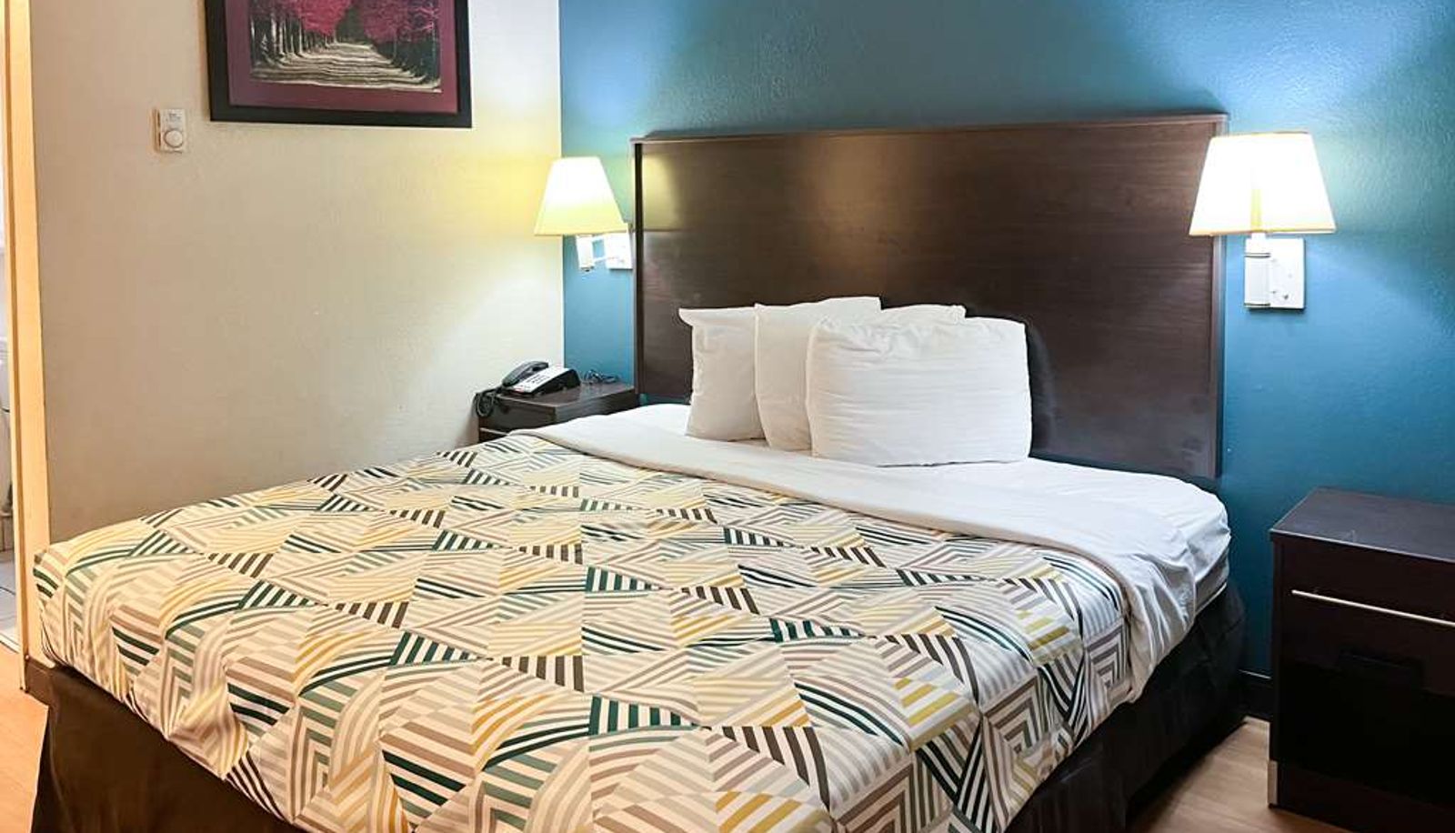 Suite - LA  Industrial Loop Studio 6 Suites Shreveport