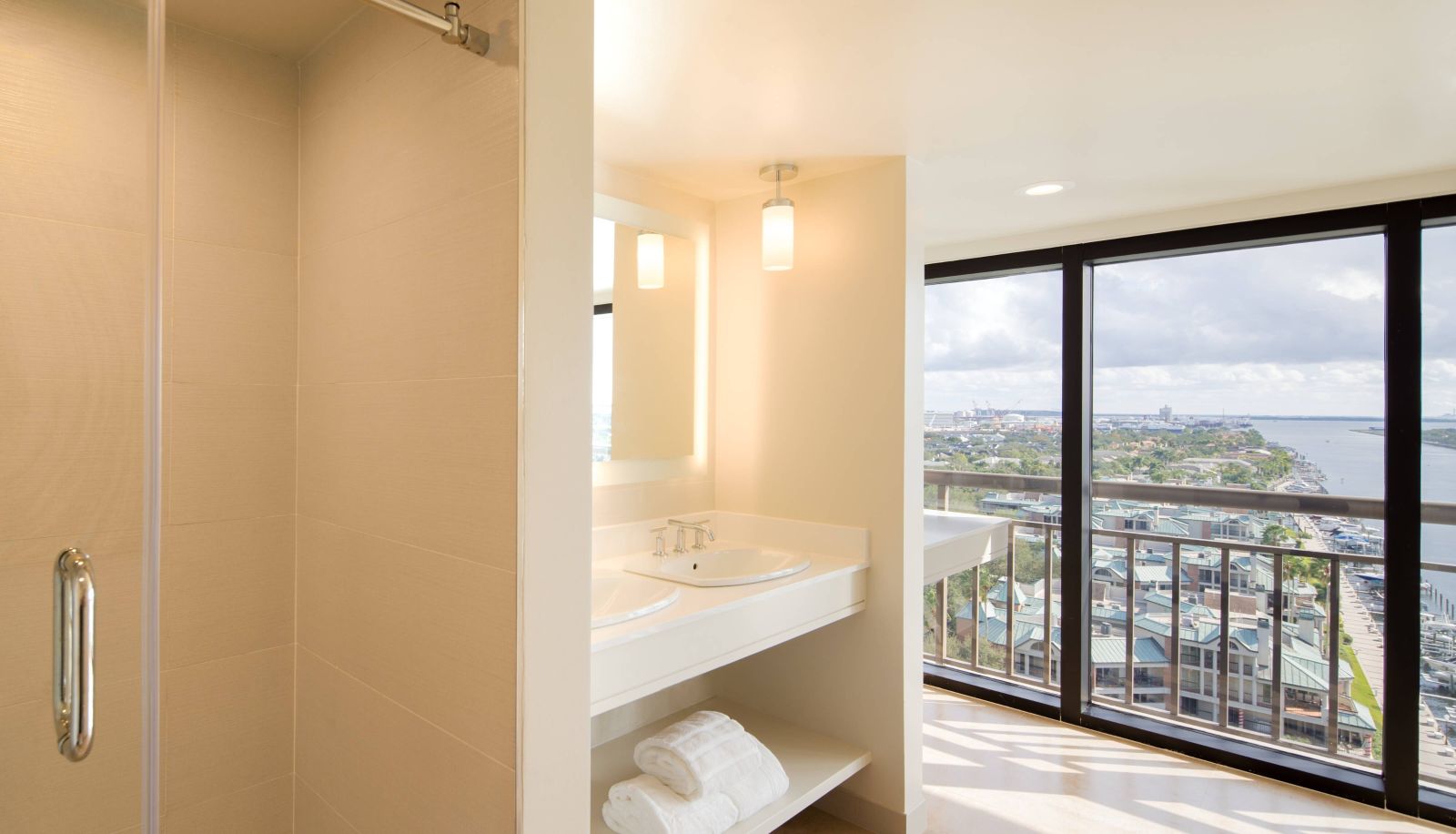 Zimmer - Westin Tampa Downtown Waterside