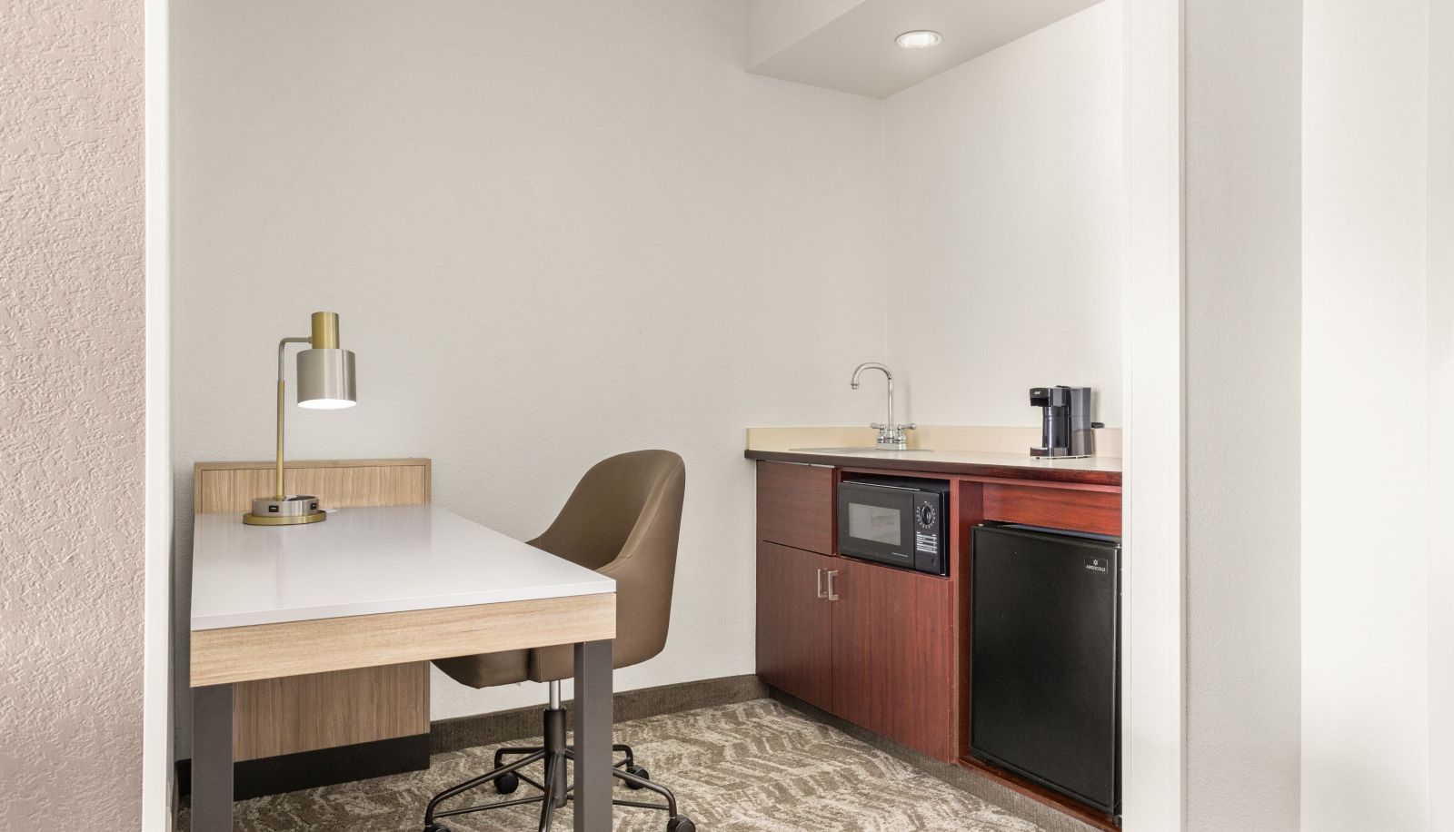 Zimmer - SpringHill Suites by Marriott Boston Andover