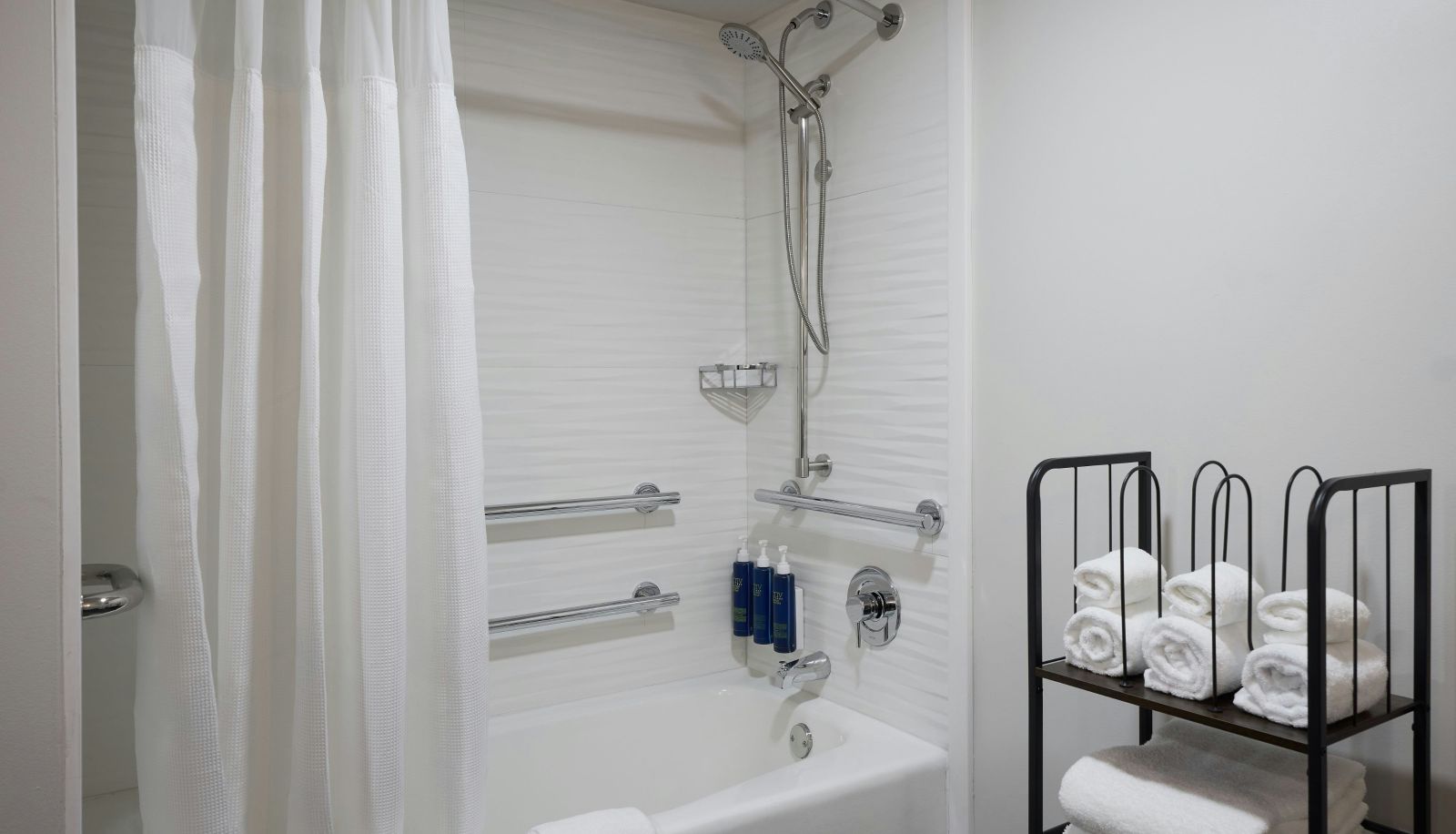 Room - Four Points by Sheraton Englewood Centennial Airport