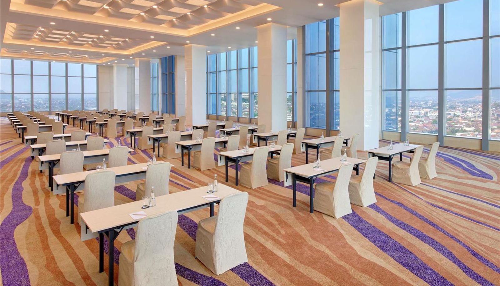 Konferenzraum - Grand Mercure Lampung