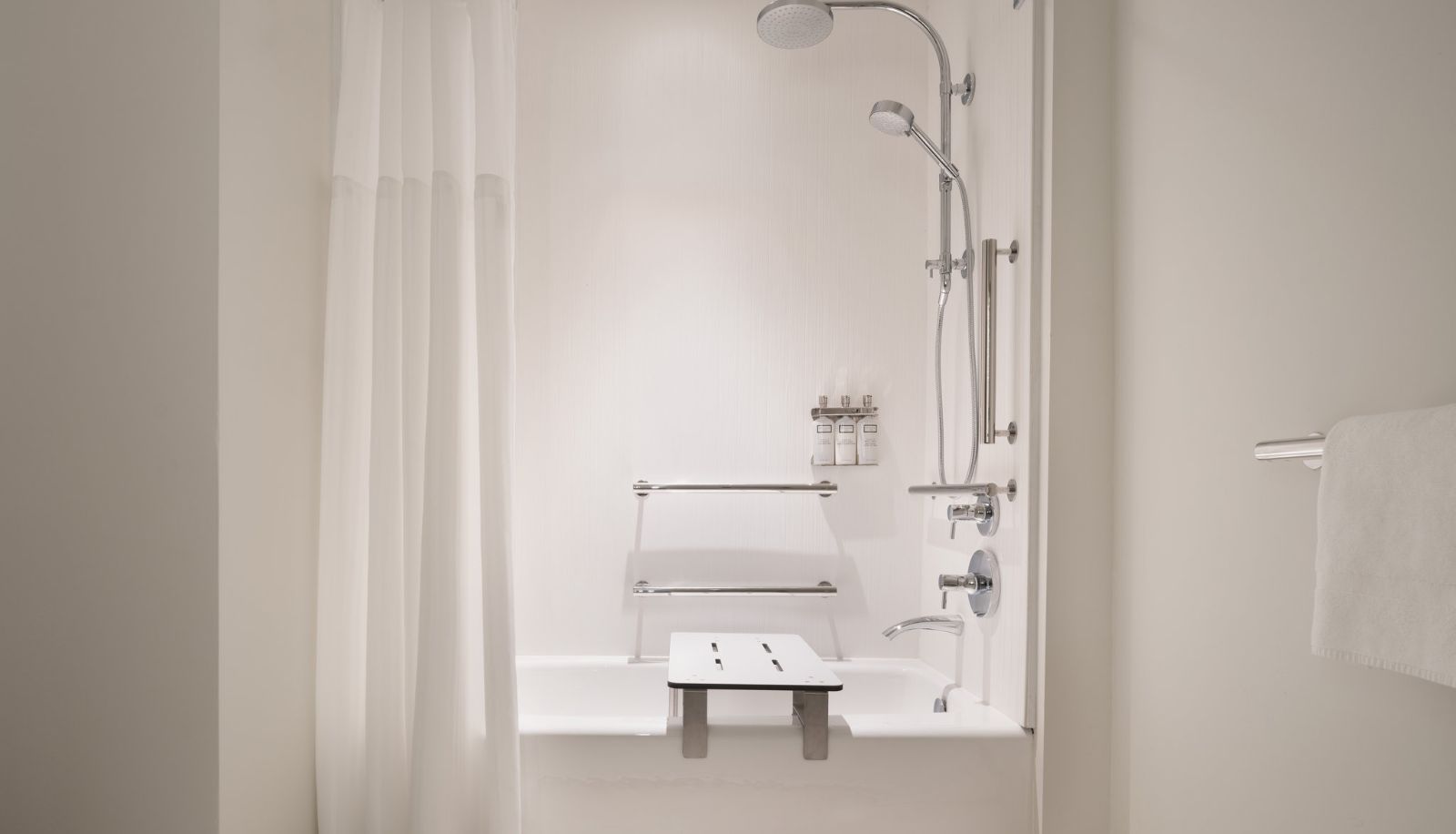 Zimmer - EVEN Hotel BOZEMAN YELLOWSTONE INTL ARPT by IHG