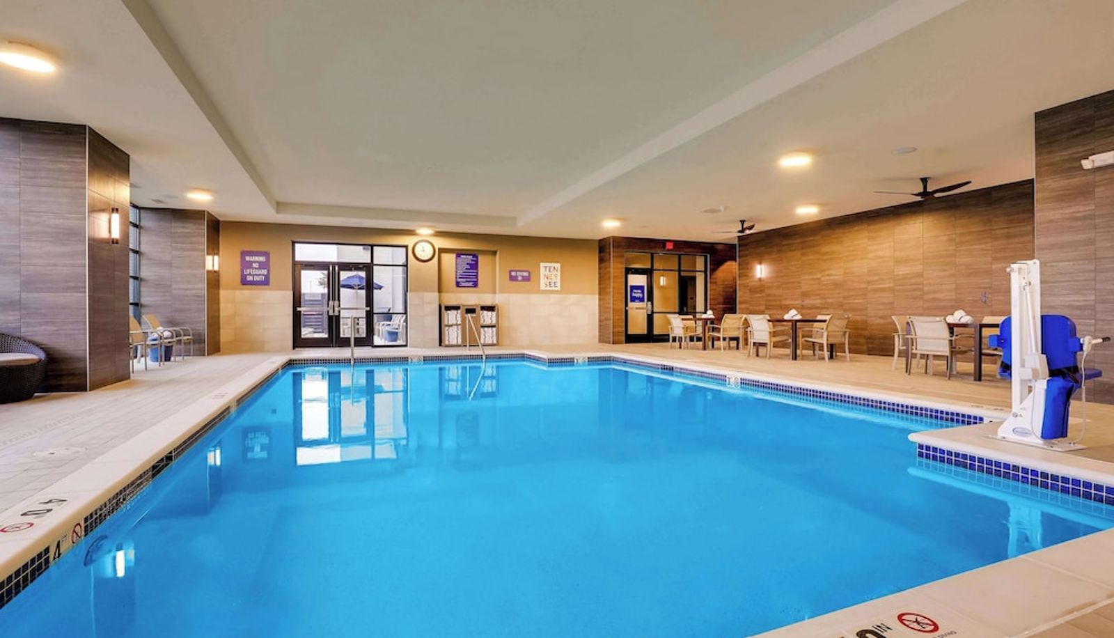 Pool - Drury Plaza Hotel Chattanooga Hamilton Place