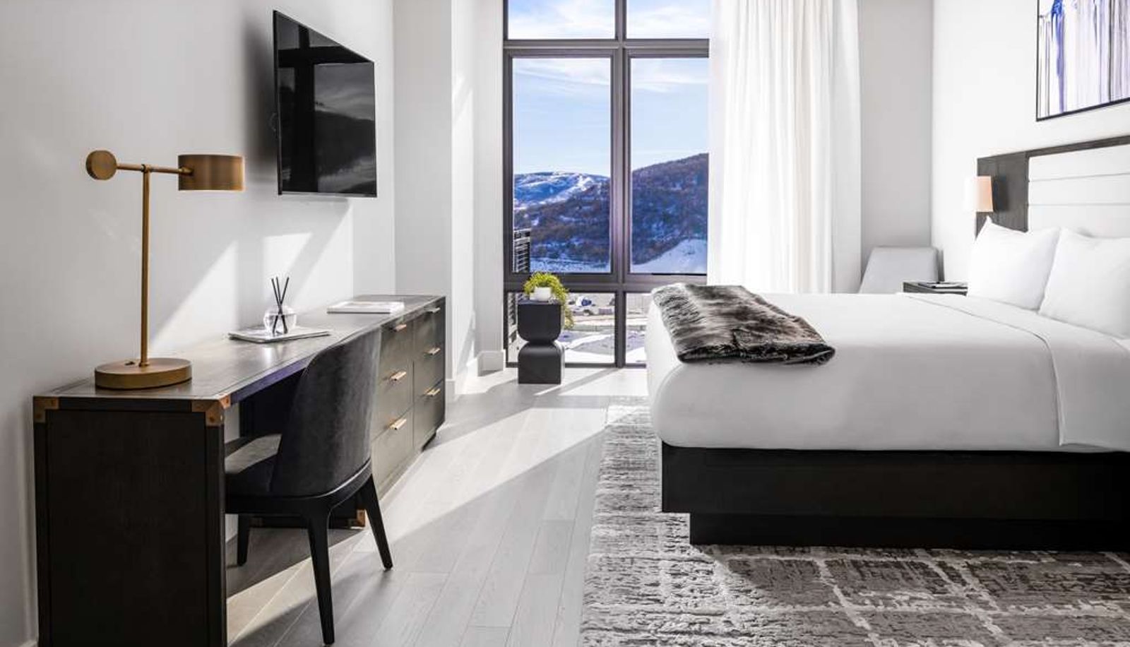 Zimmer - The Residences at Grand Hyatt Deer Valley
