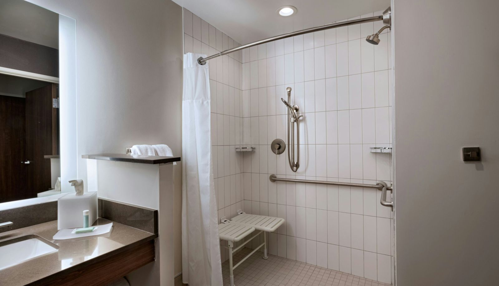 Camera - Fairfield by Marriott Inn and Suites Albuquerque Uptown