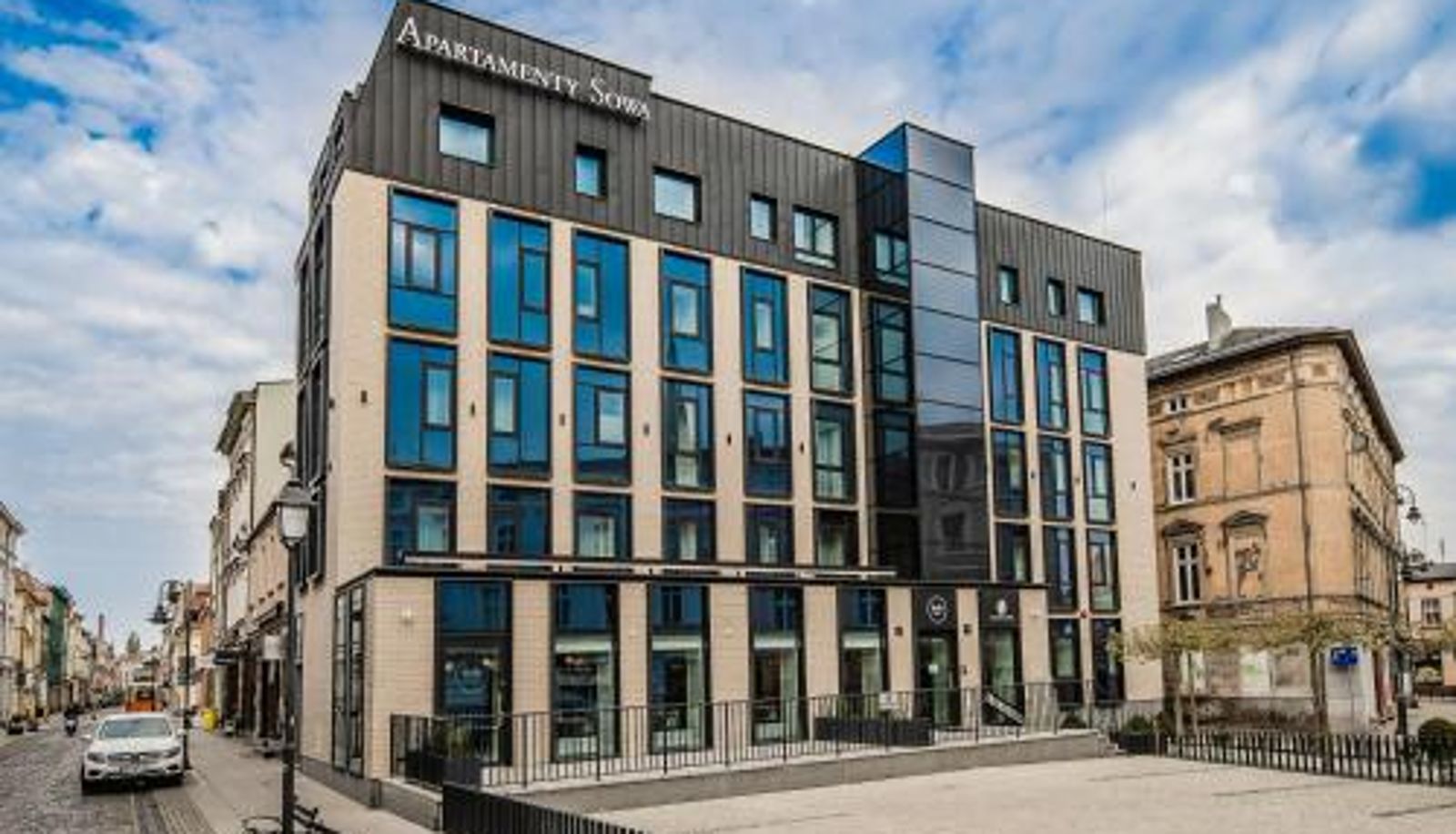 Frühstücksraum innerhalb des Restaurants - Apartamenty Sowa Bydgoszcz