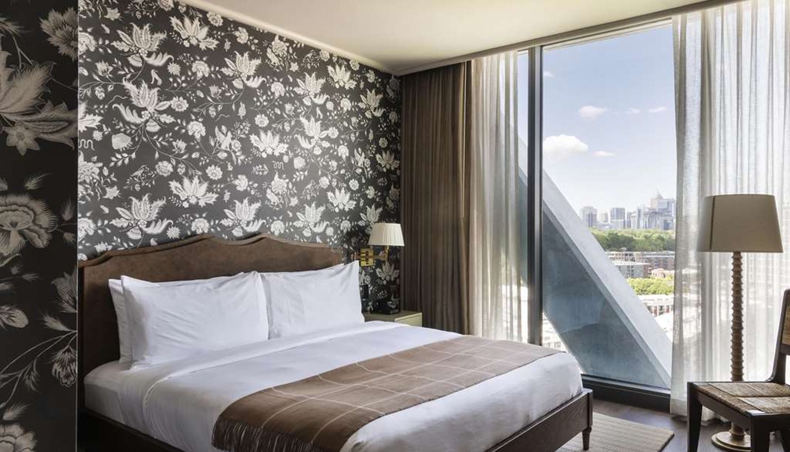 Room - FORTH Hotel and Club