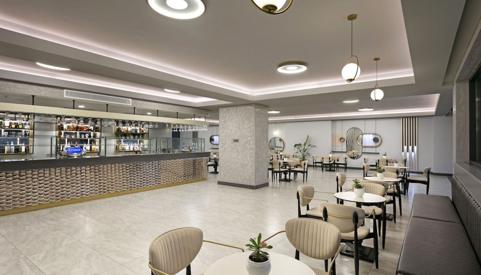 Lobby - Mövenpick Resort Antalya Tekirova
