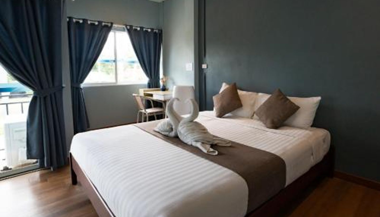Room - A Hotel Cozy