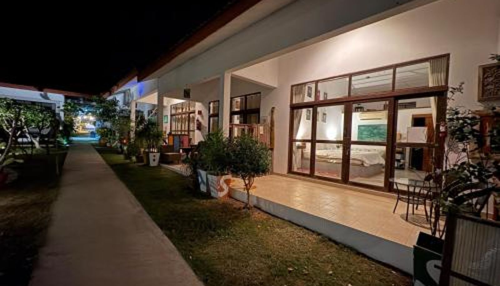 Area esterna dell'hotel - Tree Roots Retreat