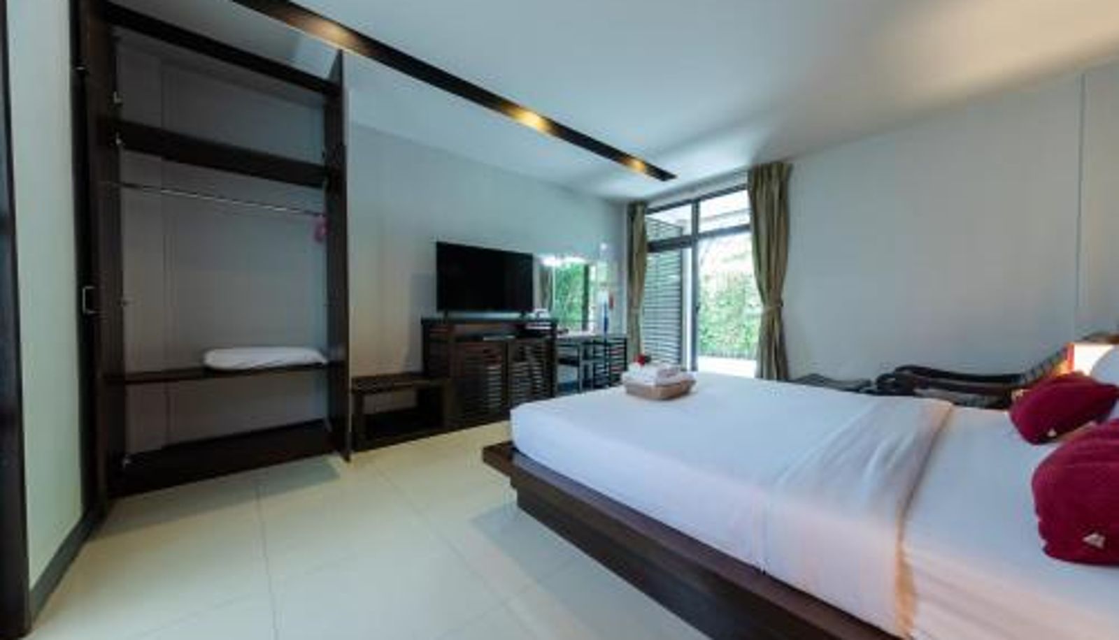 Zimmer - The RiverKwai Bridge Resort