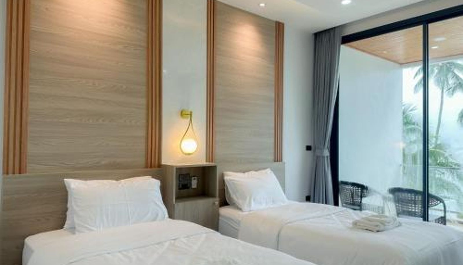 Info - 2SIS'S Khanom Resotel