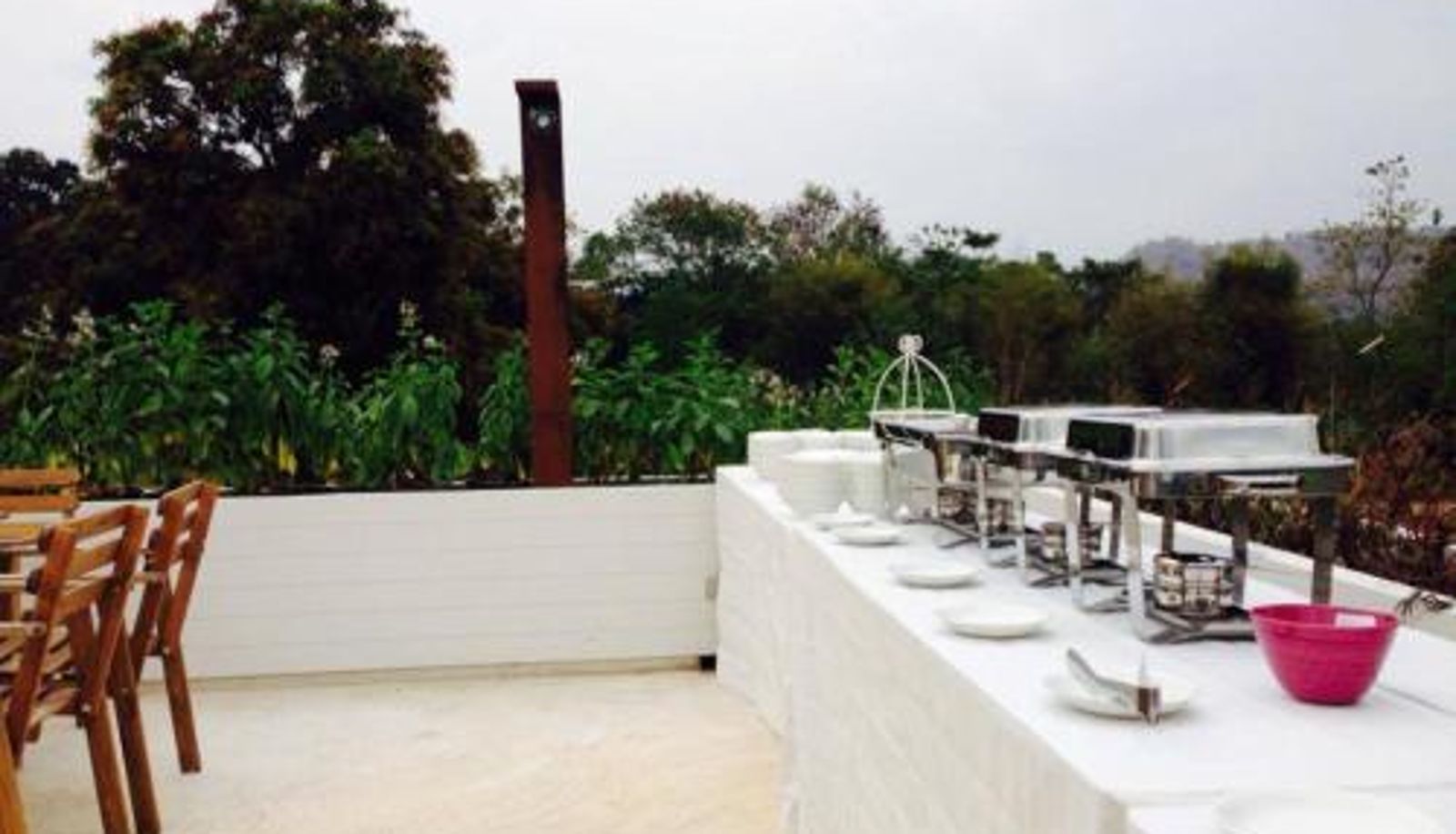 Salle de petit-déjeuner dans le restaurant - Prairie Hills Resort