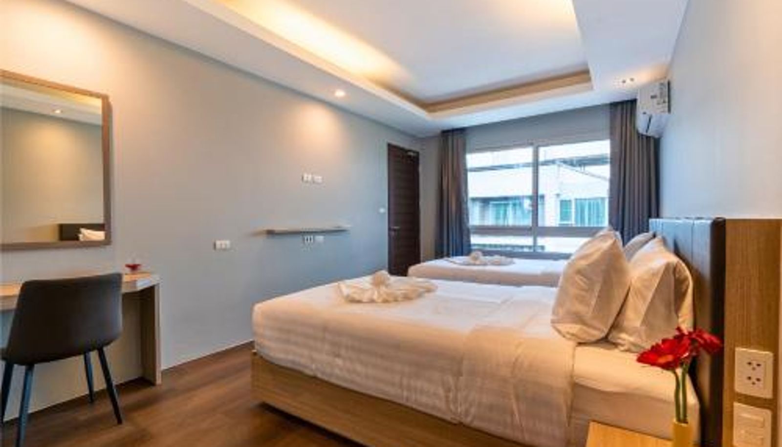 Suite - Tisha Hotel ABAC Bangna