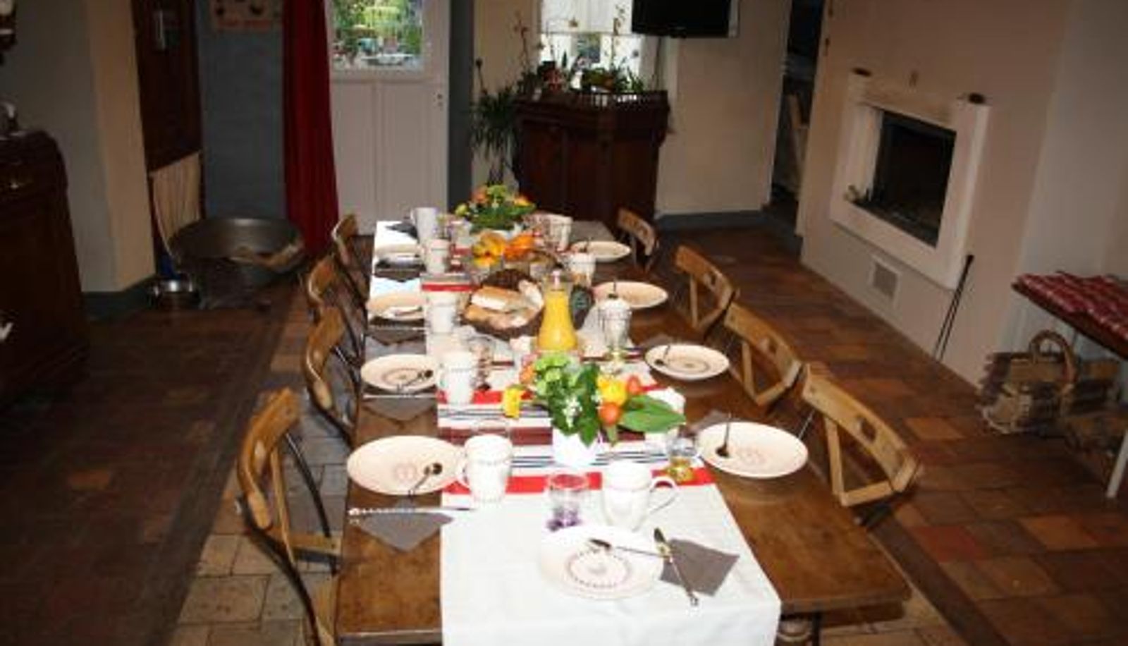 Frühstücksraum innerhalb des Restaurants - Clos Mariotte
