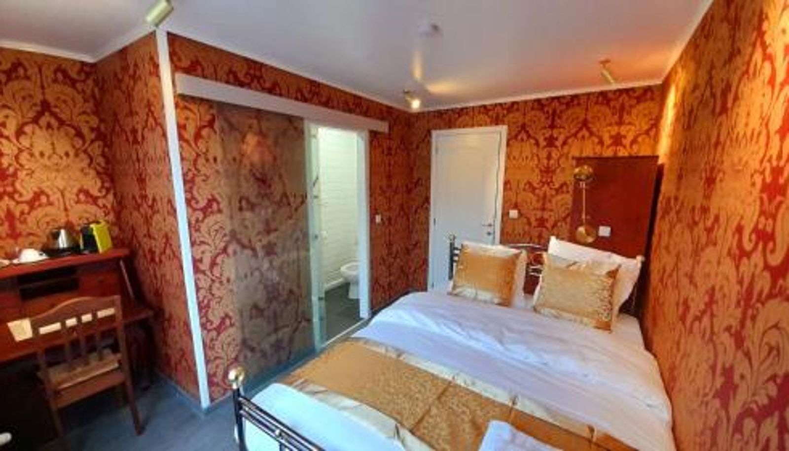 Info - Bosdam Budget Rooms