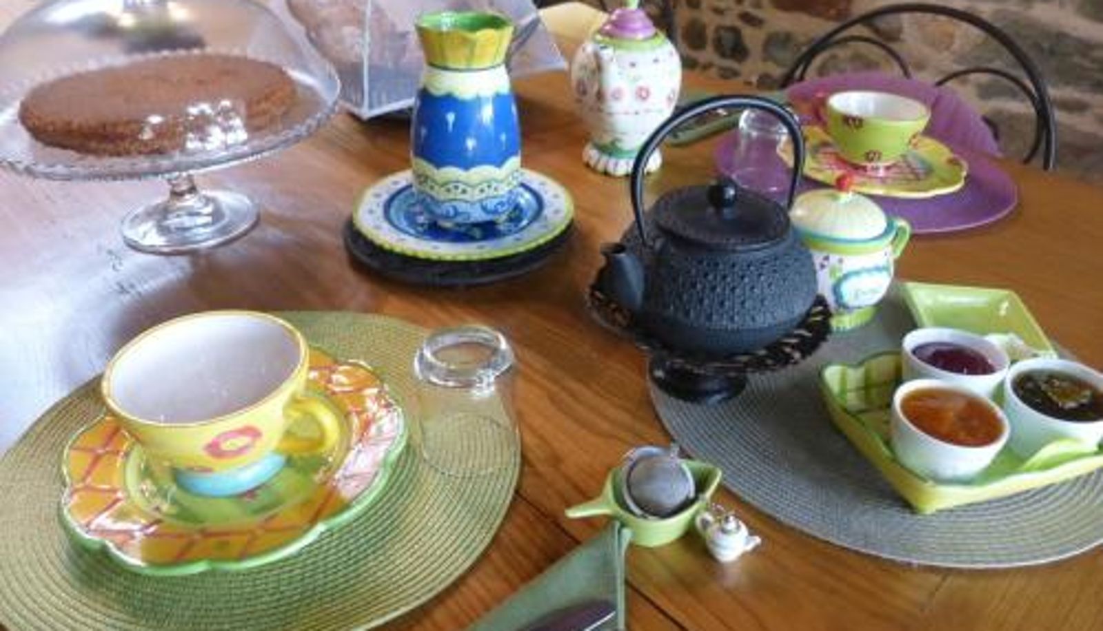 Breakfast room within the restaurant - Le Clos du Merle