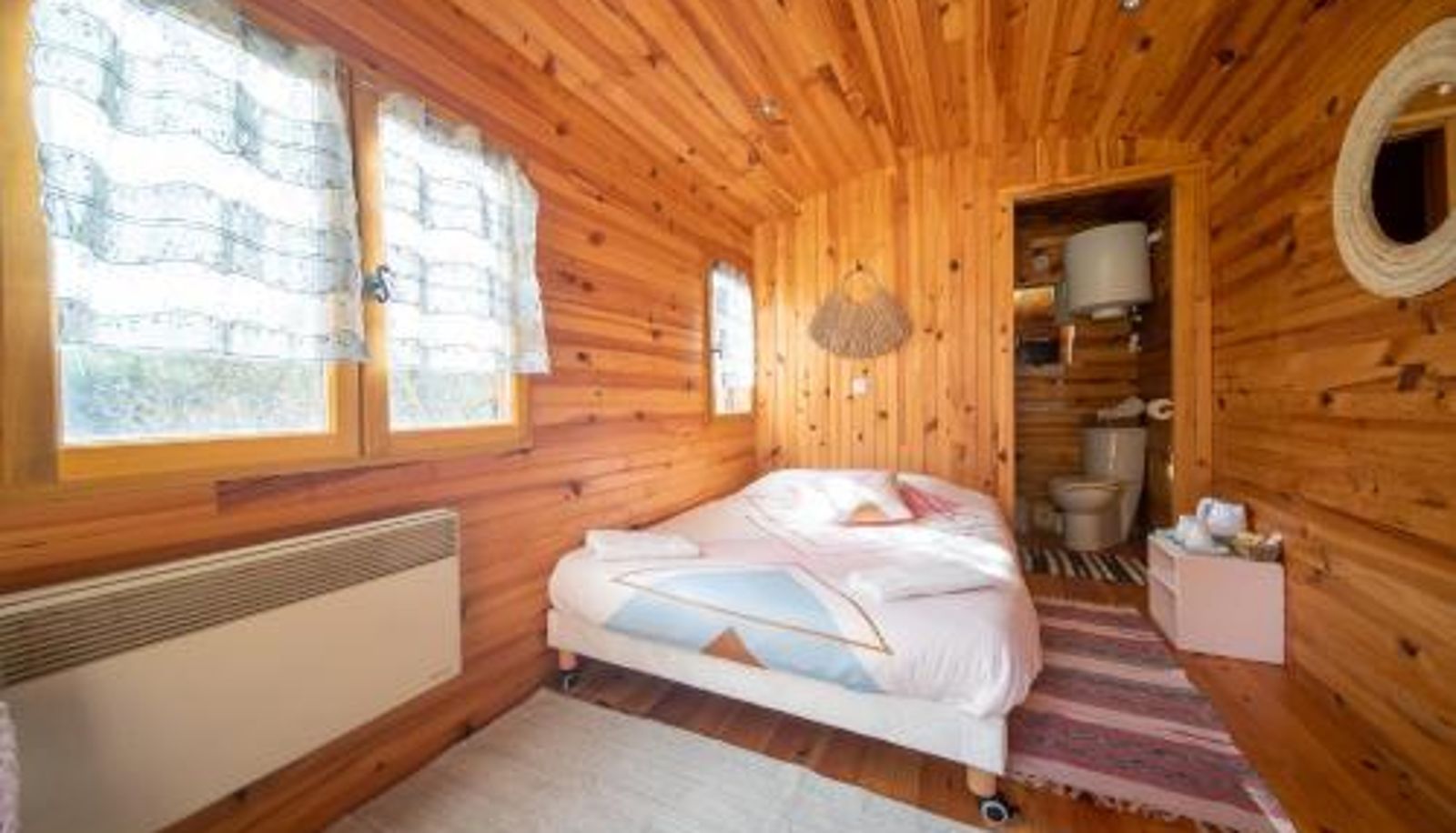 Chambre - Les Copains à Bord - chambres d'hôtes et roulottes