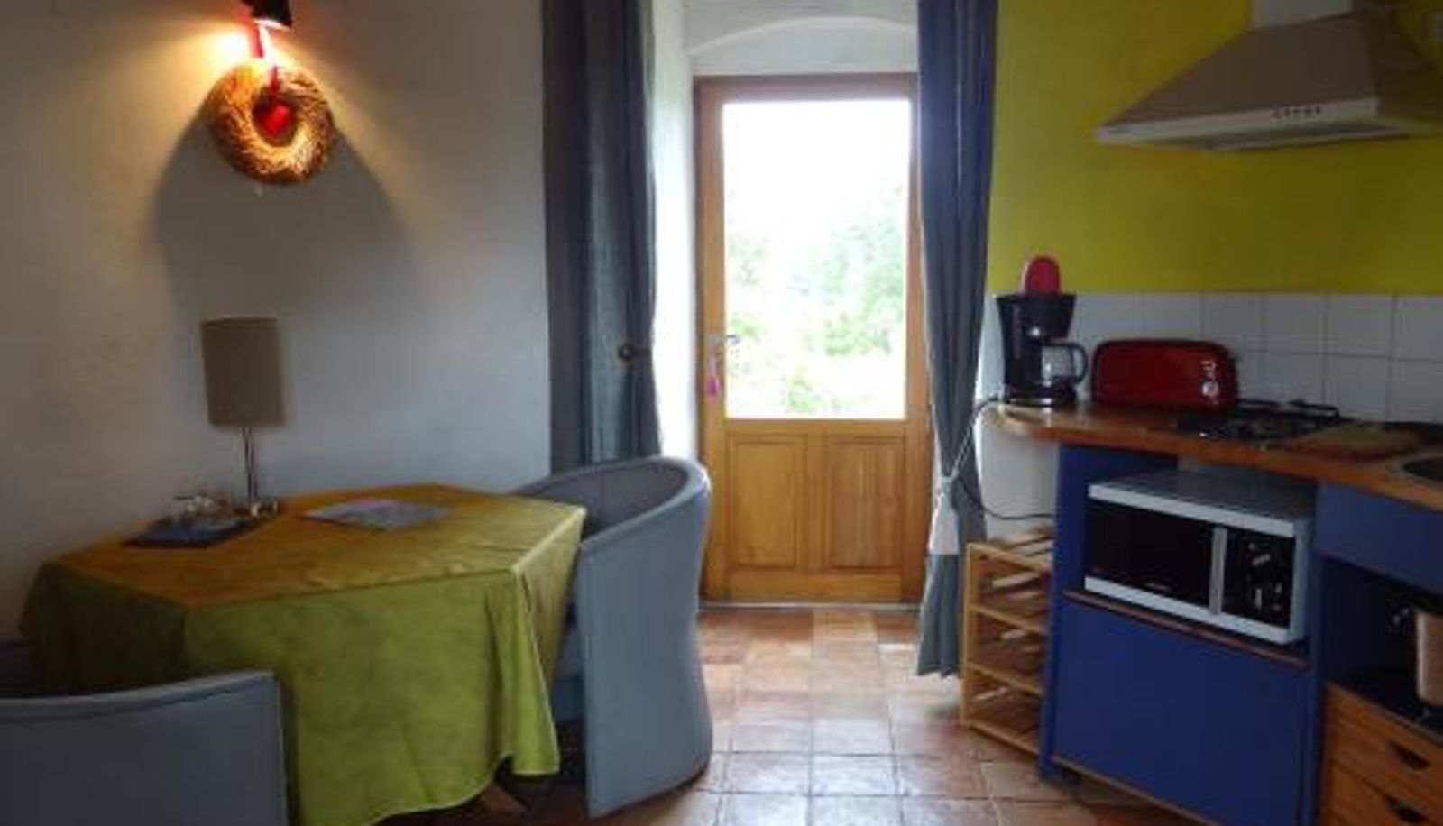Apartamento - La Tour du Moulin Géant-séjour insolite