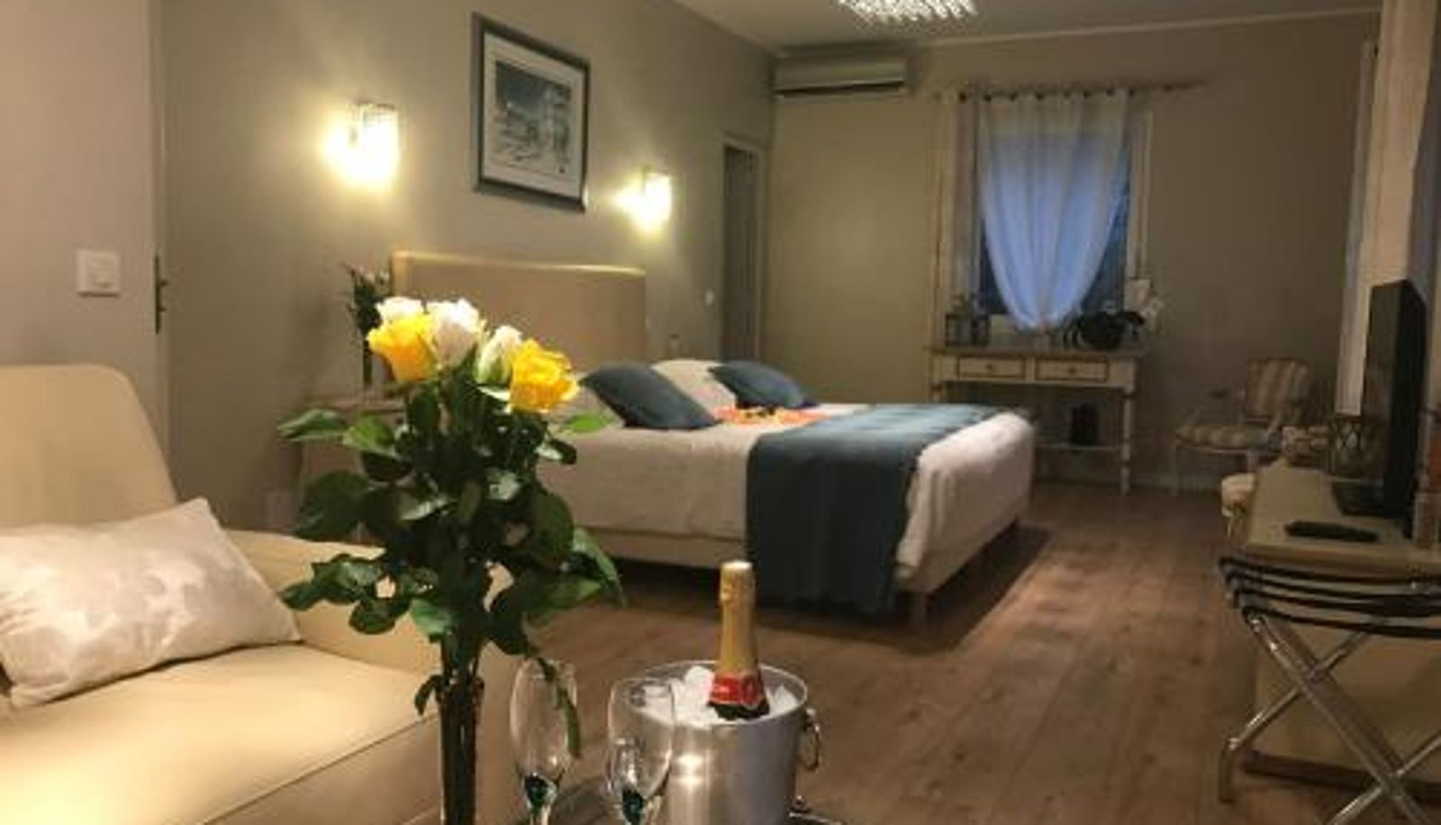 Room - Villa Kilauea B&B