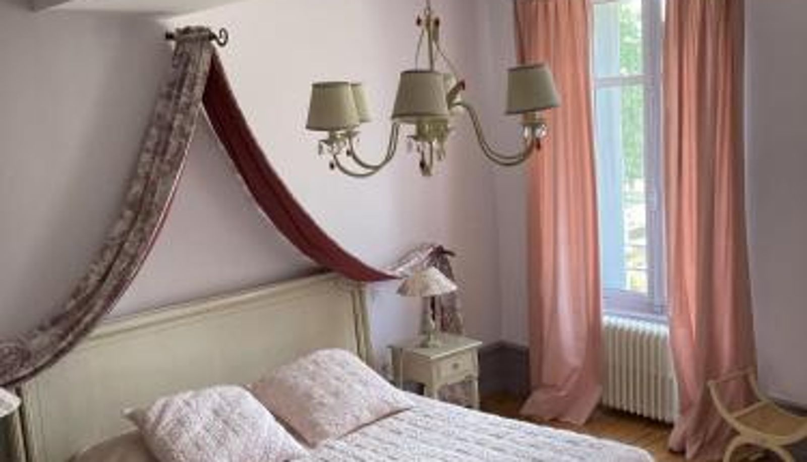 Tripla - Chateau Tout Y Fault