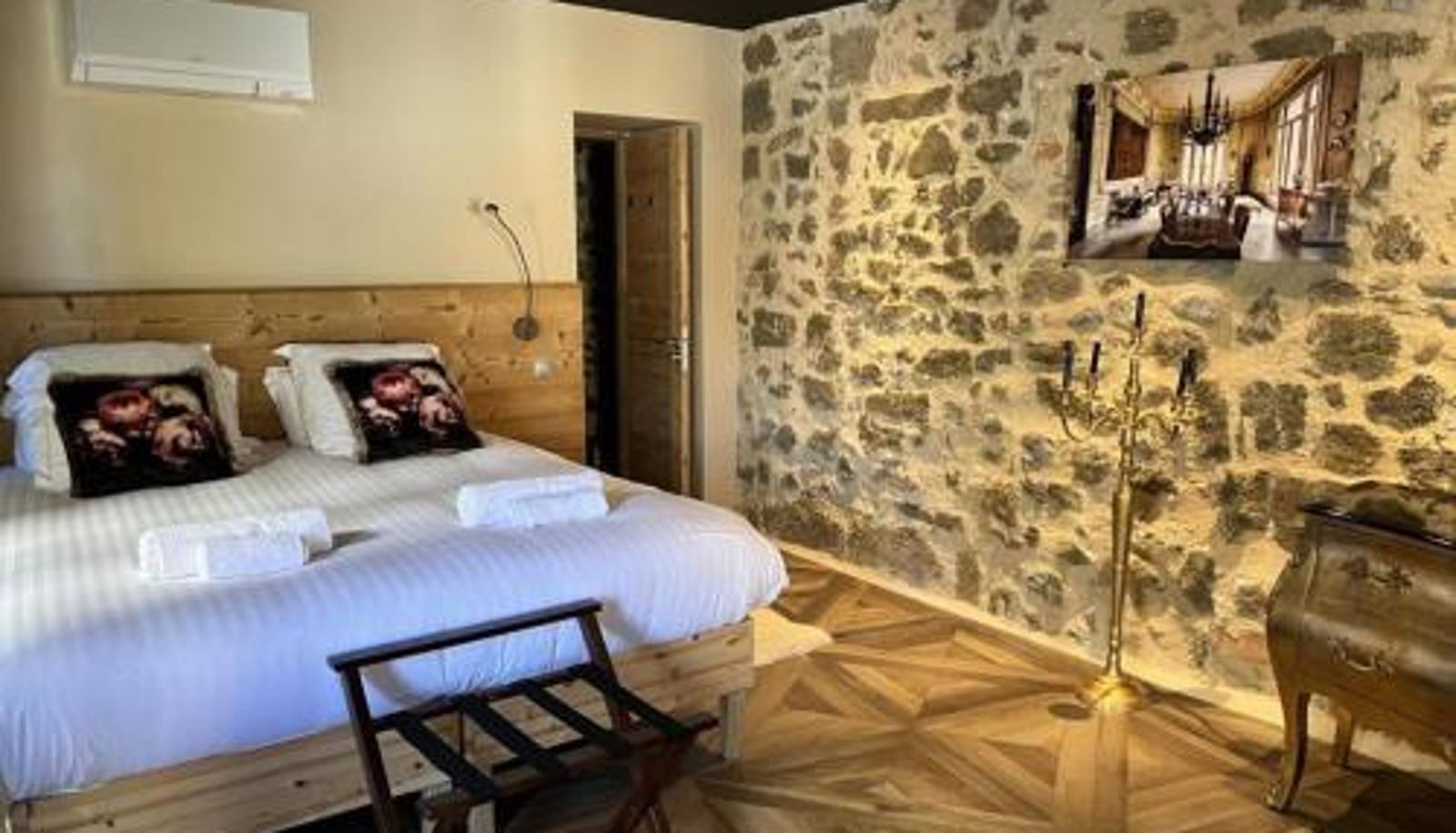 Info - Le 19 Chambre Chapelle 43m2 - Centre Historique - Clim
