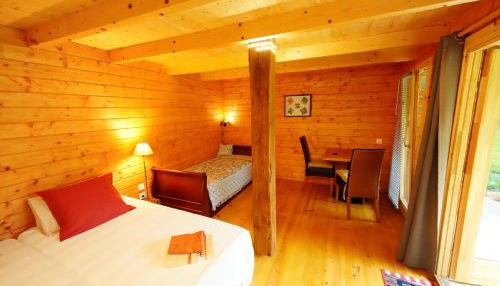 Room - La Pierre Blanche
