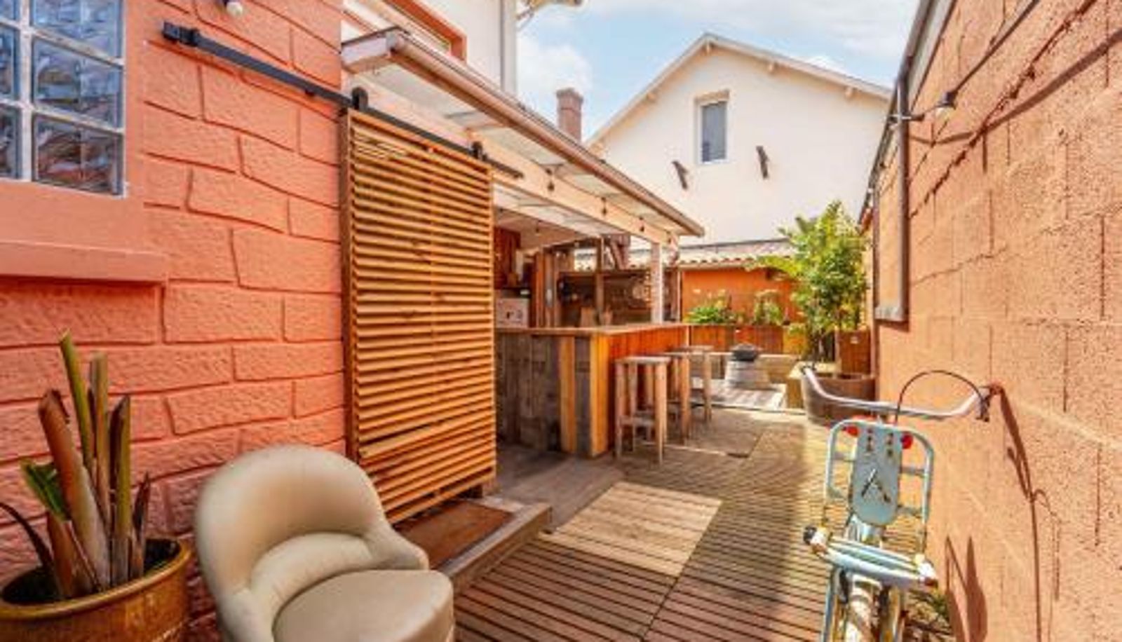Info - La Boga Surf House Biscarrosse Plage