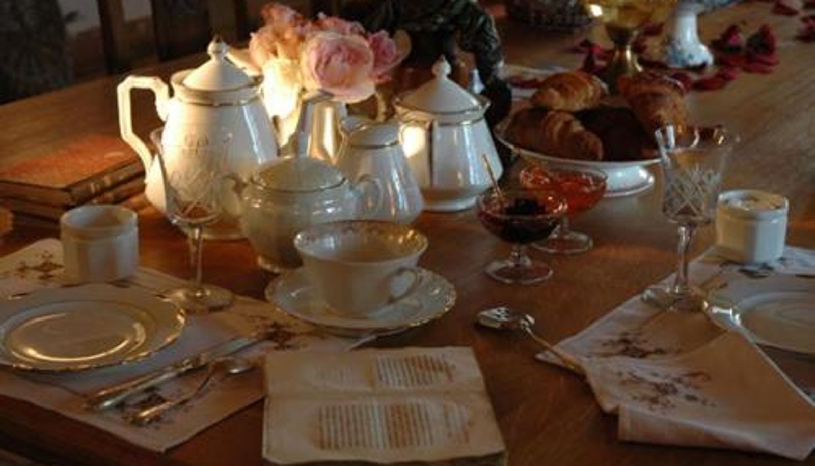 Breakfast room within the restaurant - Chateau De La Moriniere