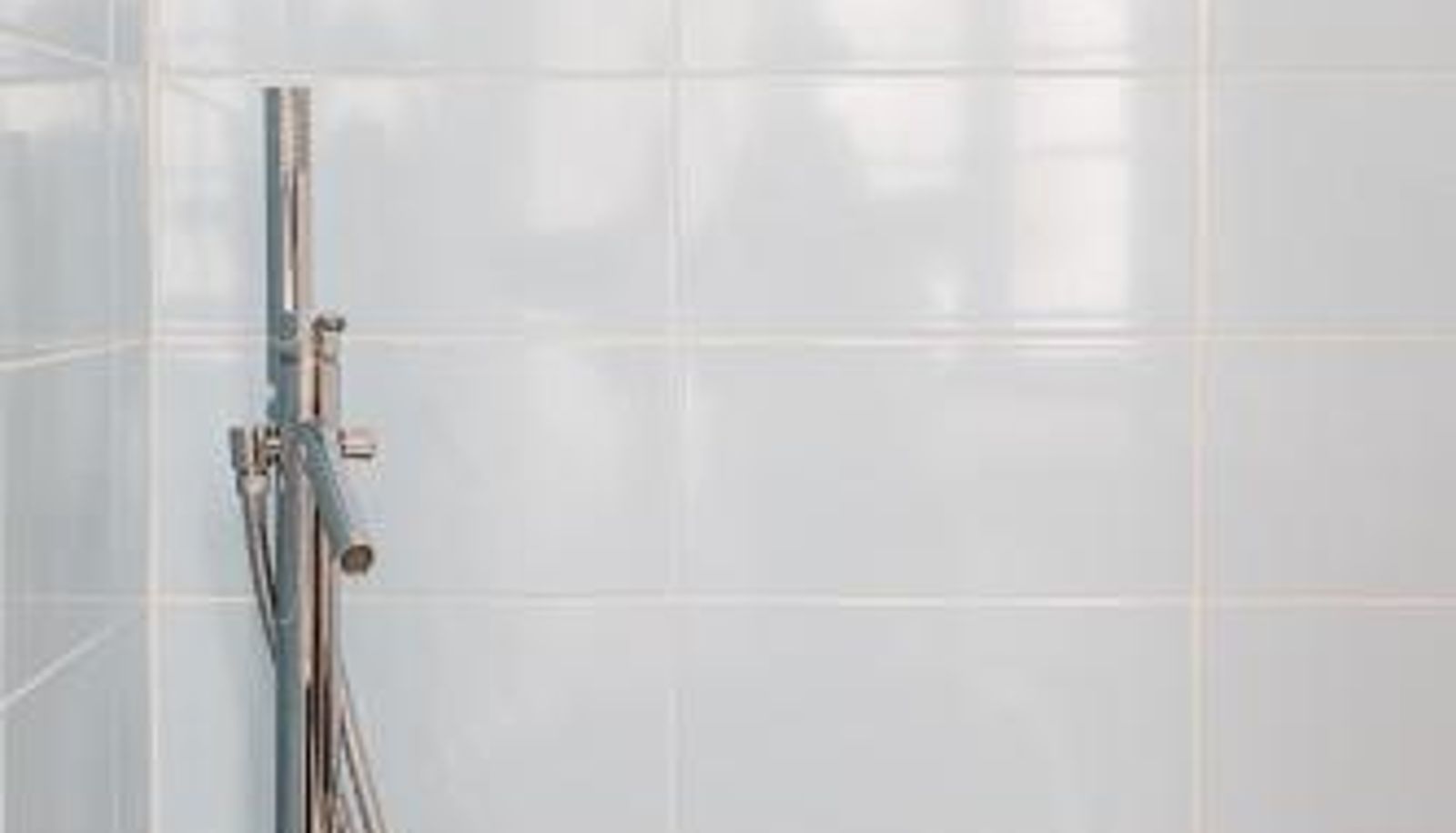 Bathroom - La Maison de Laulie