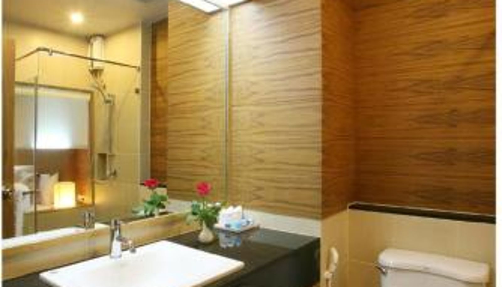Salle de bain - Baan Saikao Plaza Hotel & Service Apartment
