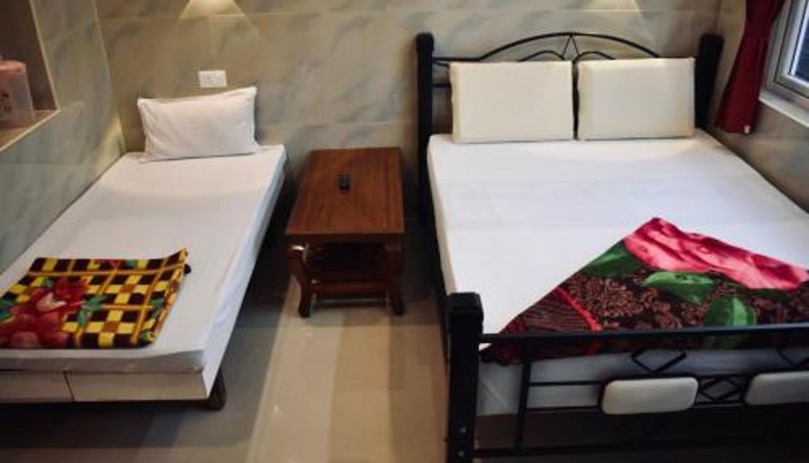 Kamer - Sri Nandha Luxury Comforts
