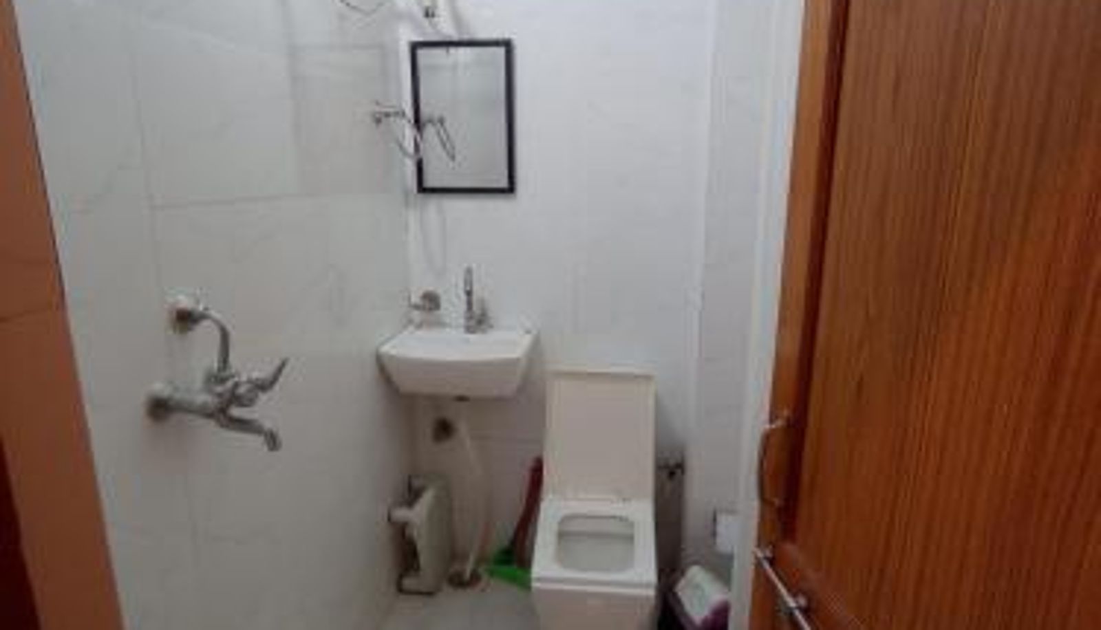 Info - Little Peepal House