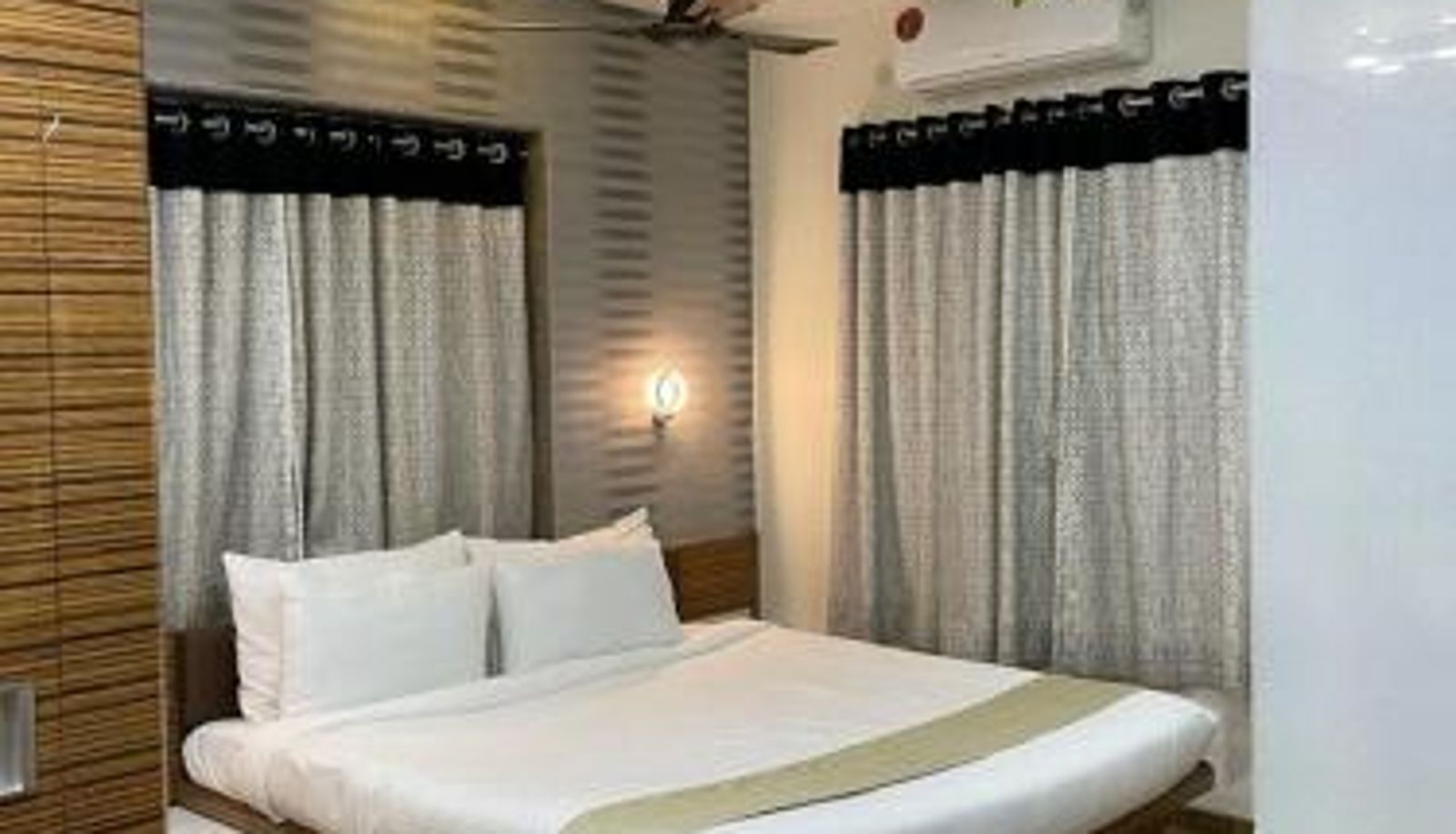 Zimmer - Siddhant Hill Resort