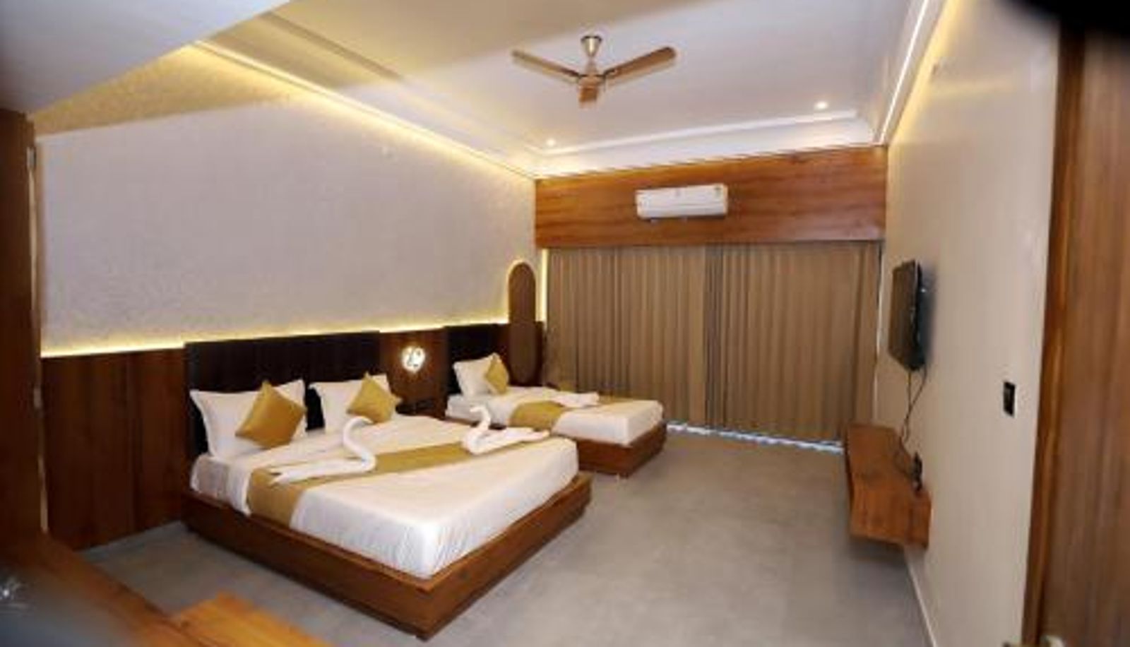 Room - Nature Retreat Resorts- Life in Nature