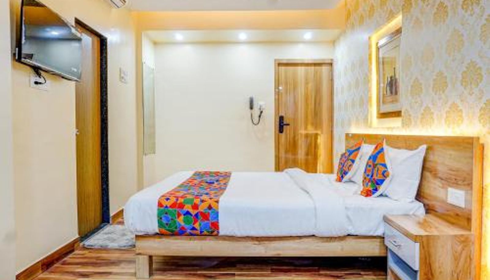 Kamer - FabHotel Tan Square - Nr Eon IT Park