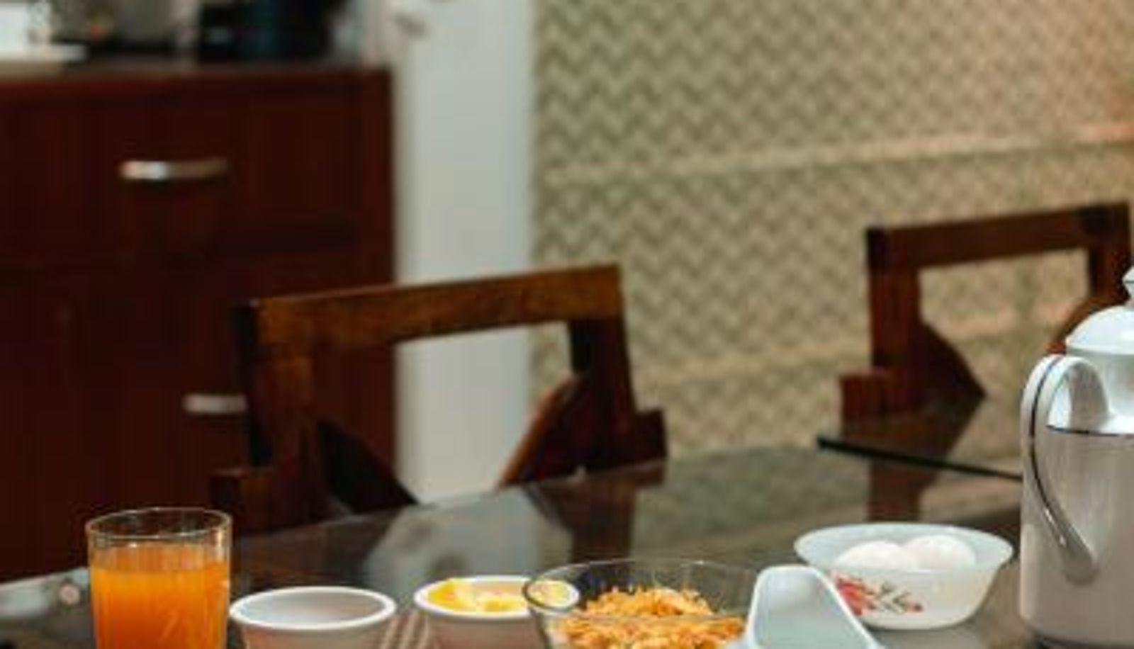Sala de desayunos dentro del restaurante - Tree of Life Bed & Breakfast