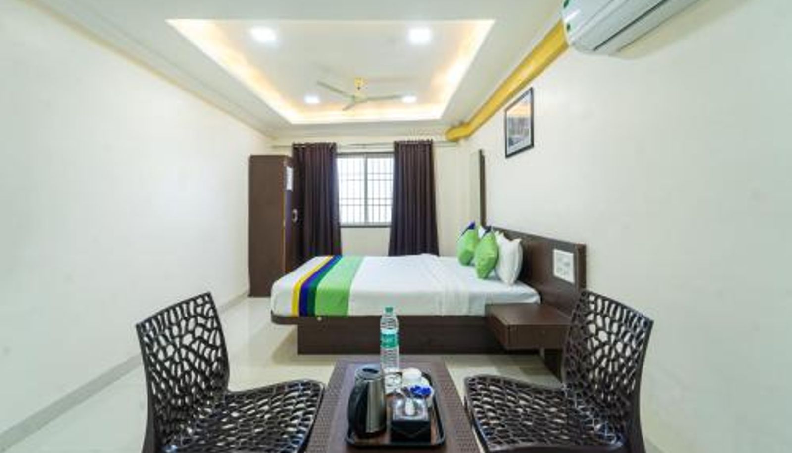 Kamer - 3 Kms From Paragliding Treebo Kaizen