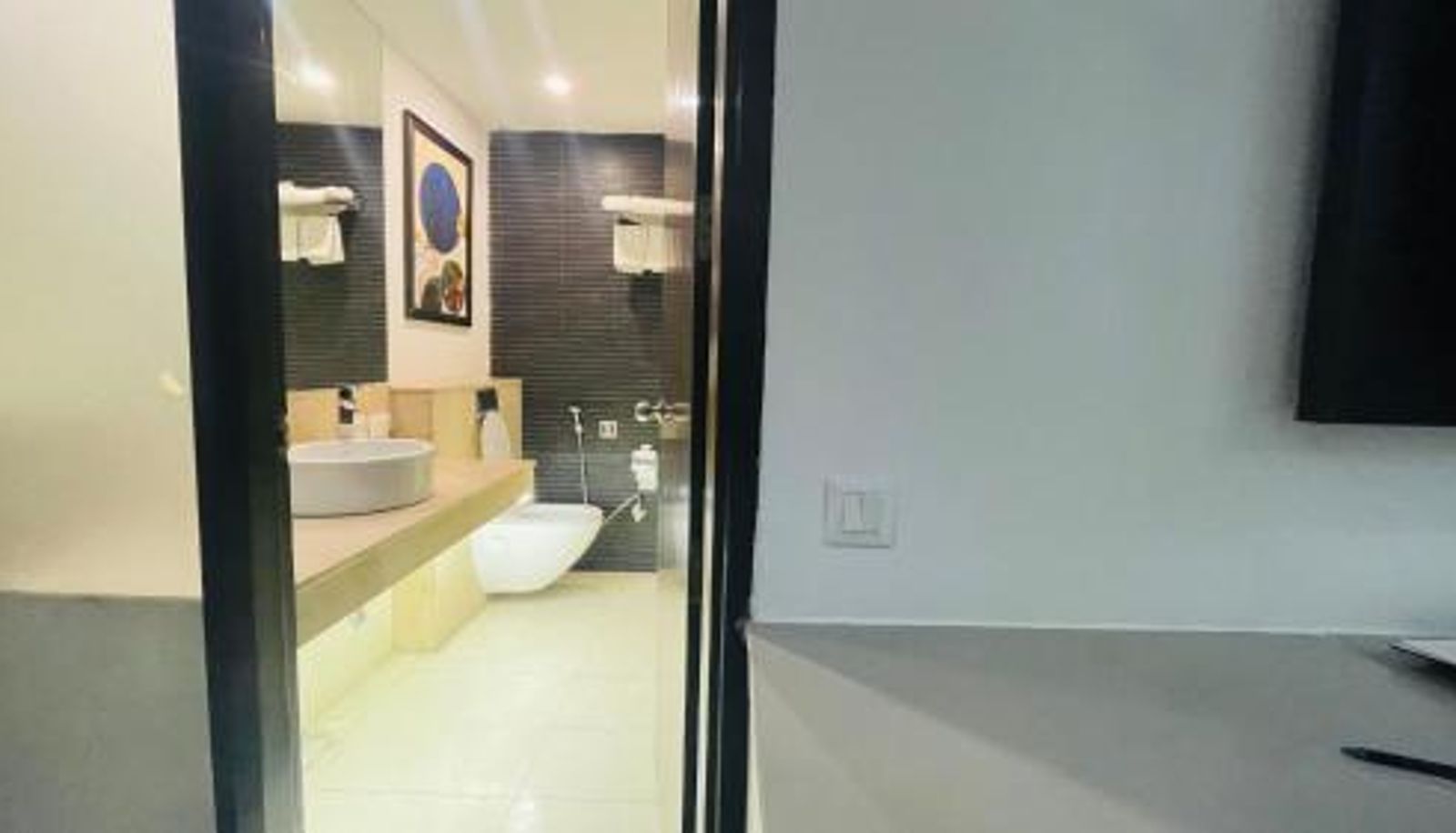 Badkamer - Saltstayz Select - Malcha & Chankyapuri
