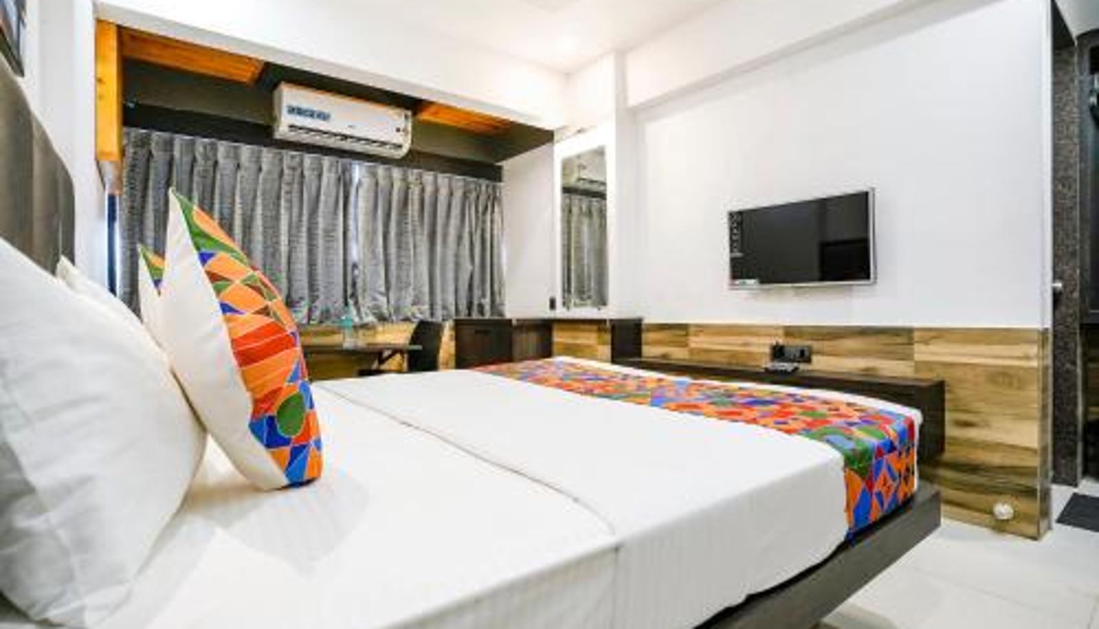 Información - FabHotel Prestige Elite - Nashik Road
