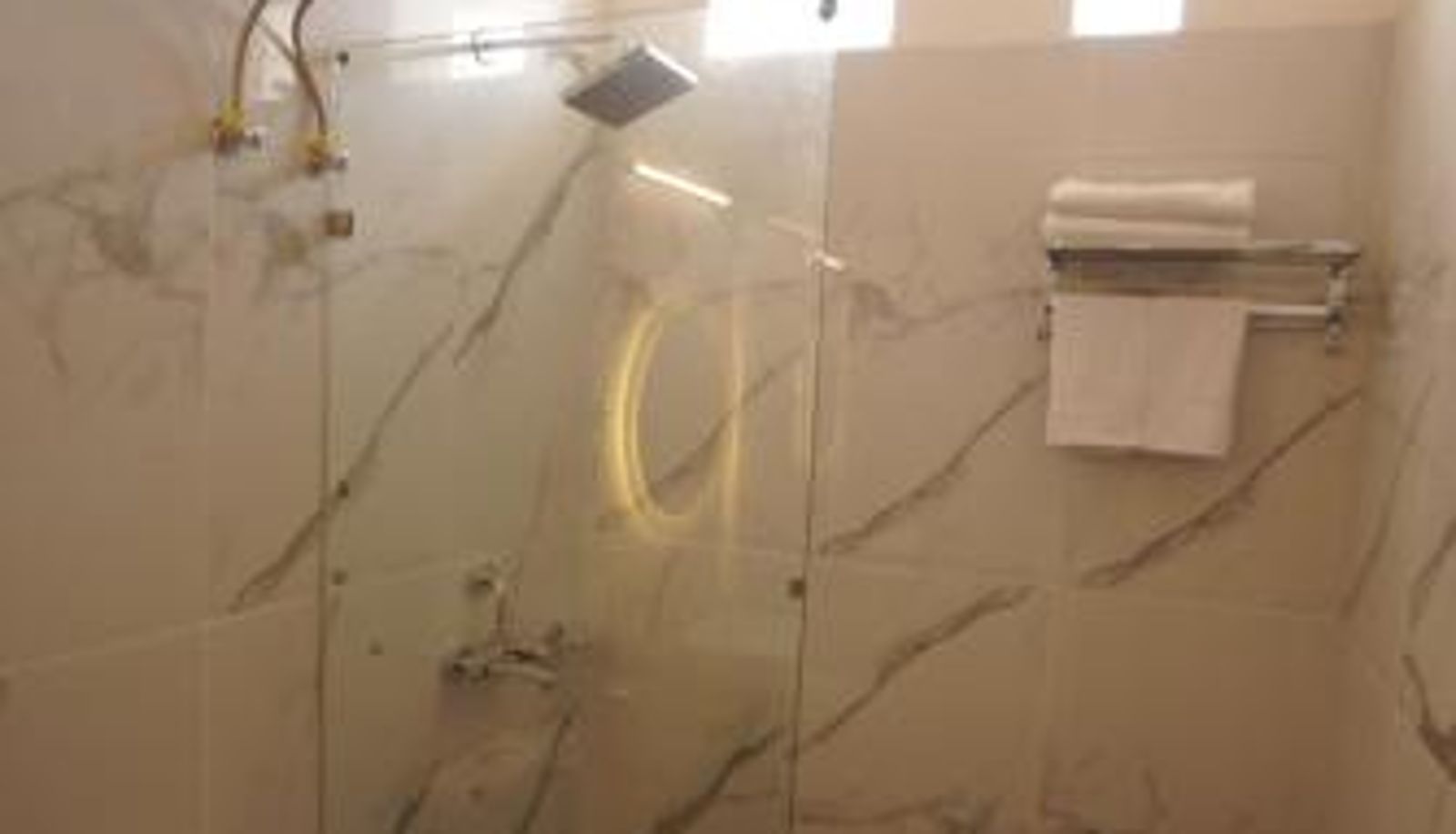 Cuarto de baño - Hotel Evara