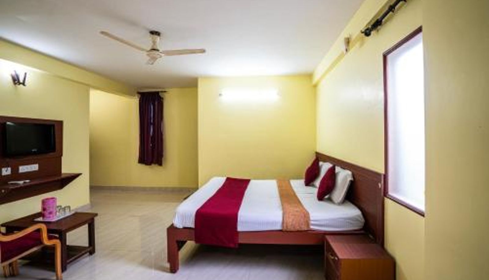 Standard room - Hotel Vyshak residency