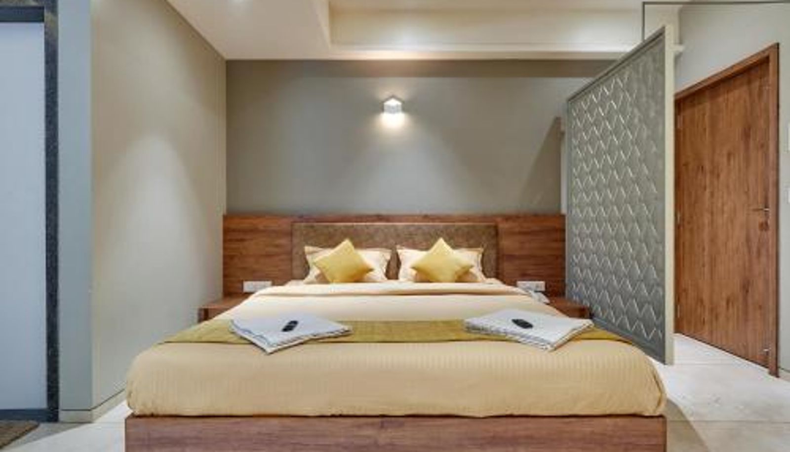 Camera - Hotel Swamini Kolhapur