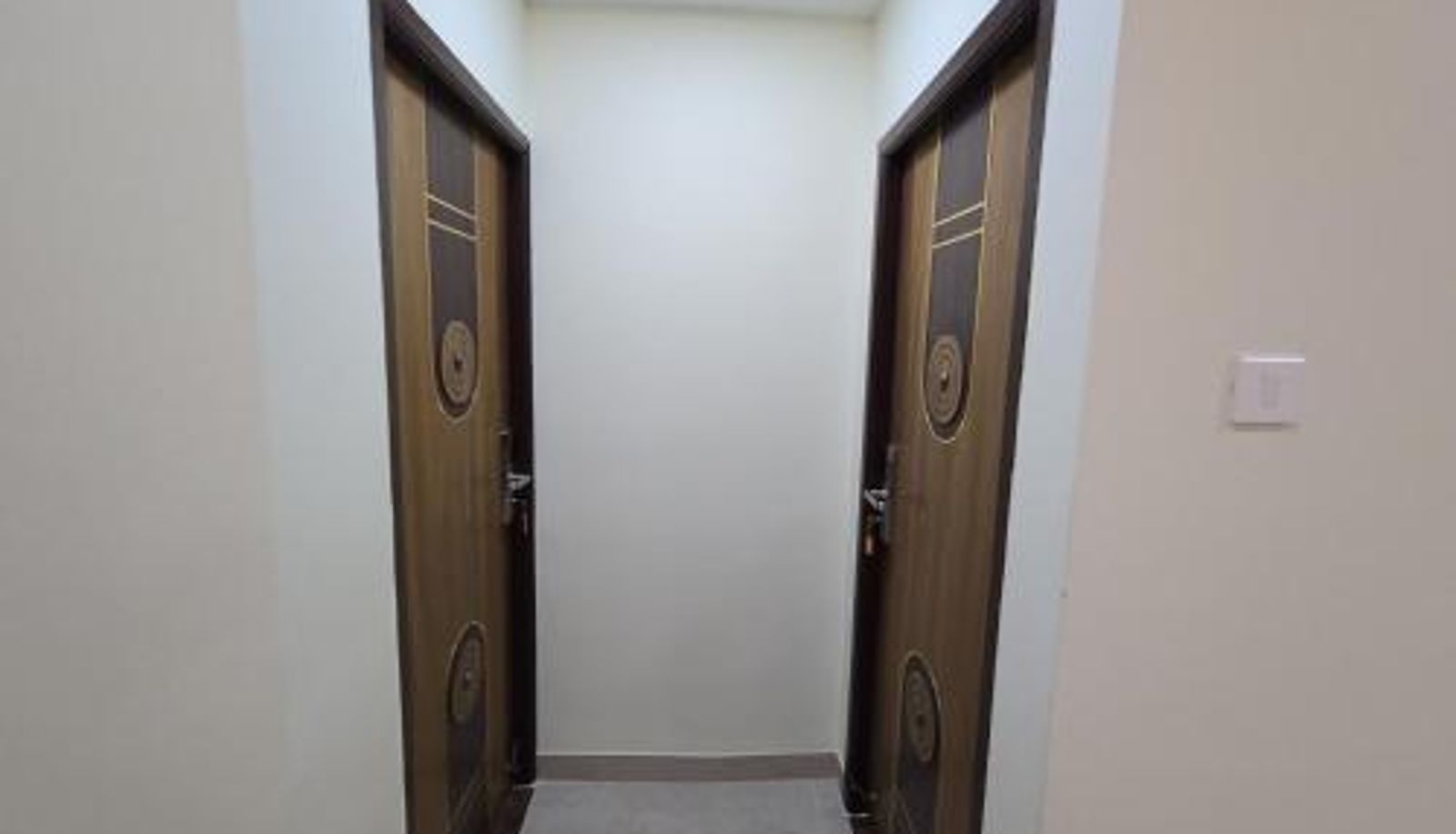 Info - CHENNAI TRADE CENTRE & MIOT  L&T ECC  RMZ SOFTWARE PARK Hotel NJ RESIDENCY NEAR DLF IT PARK