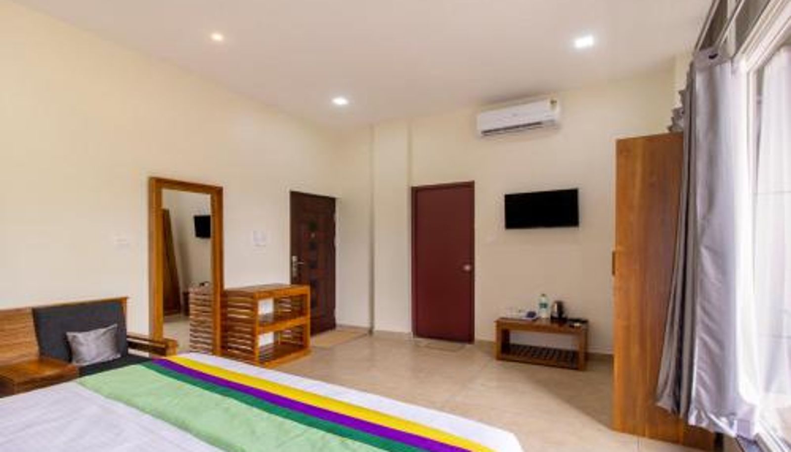 Info - Treebo The Rove with Swimming Pool