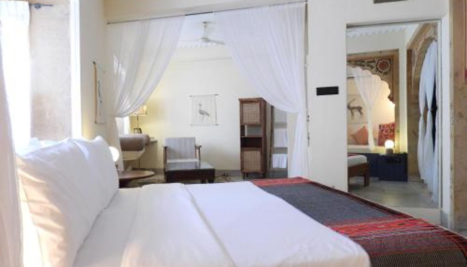Zimmer - The Stepwell Hotel
