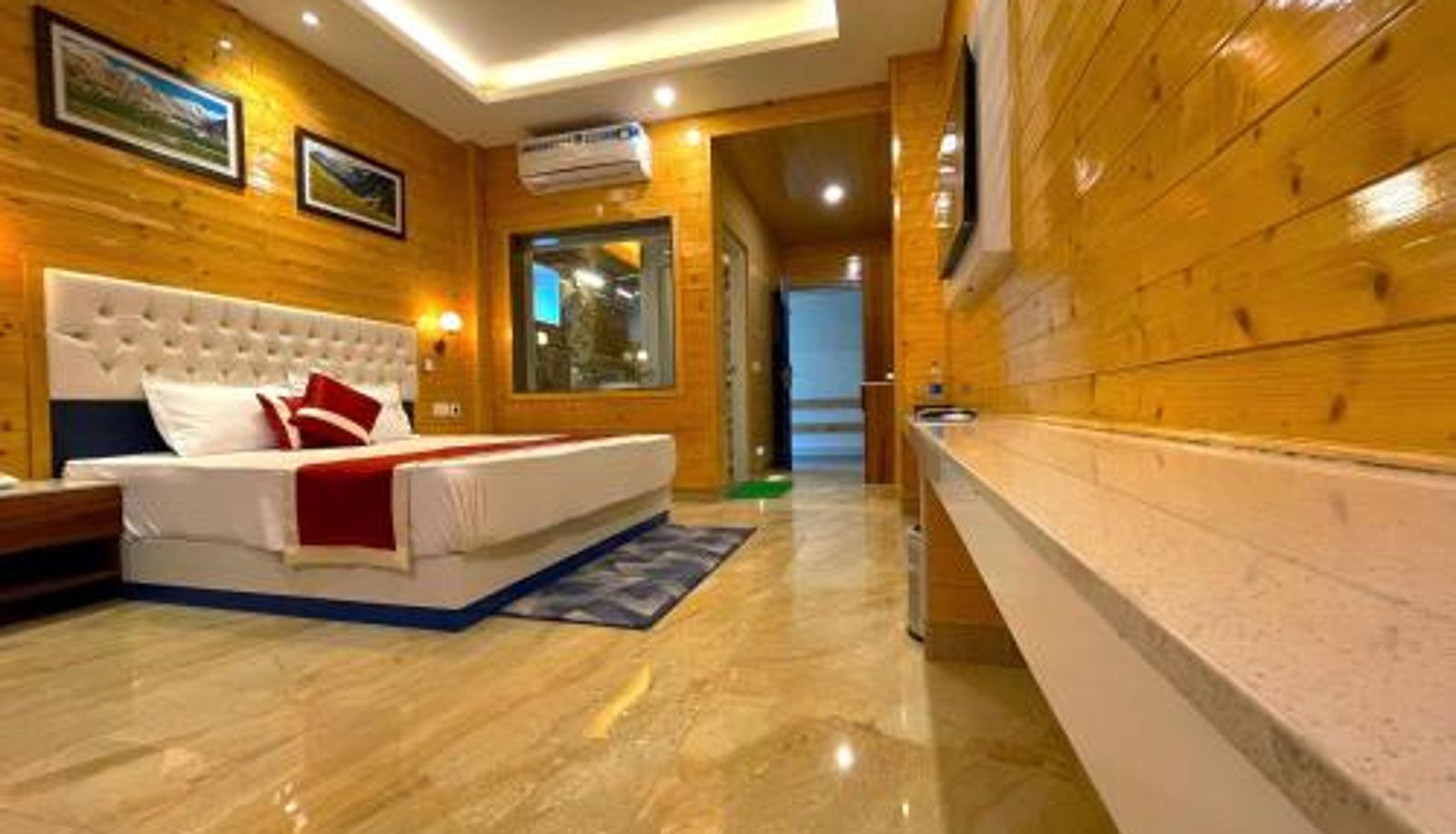 Zimmer - Wood Stock Luxury-New Property-Rooftop Terrace-Forest Trail Adjoining the Property